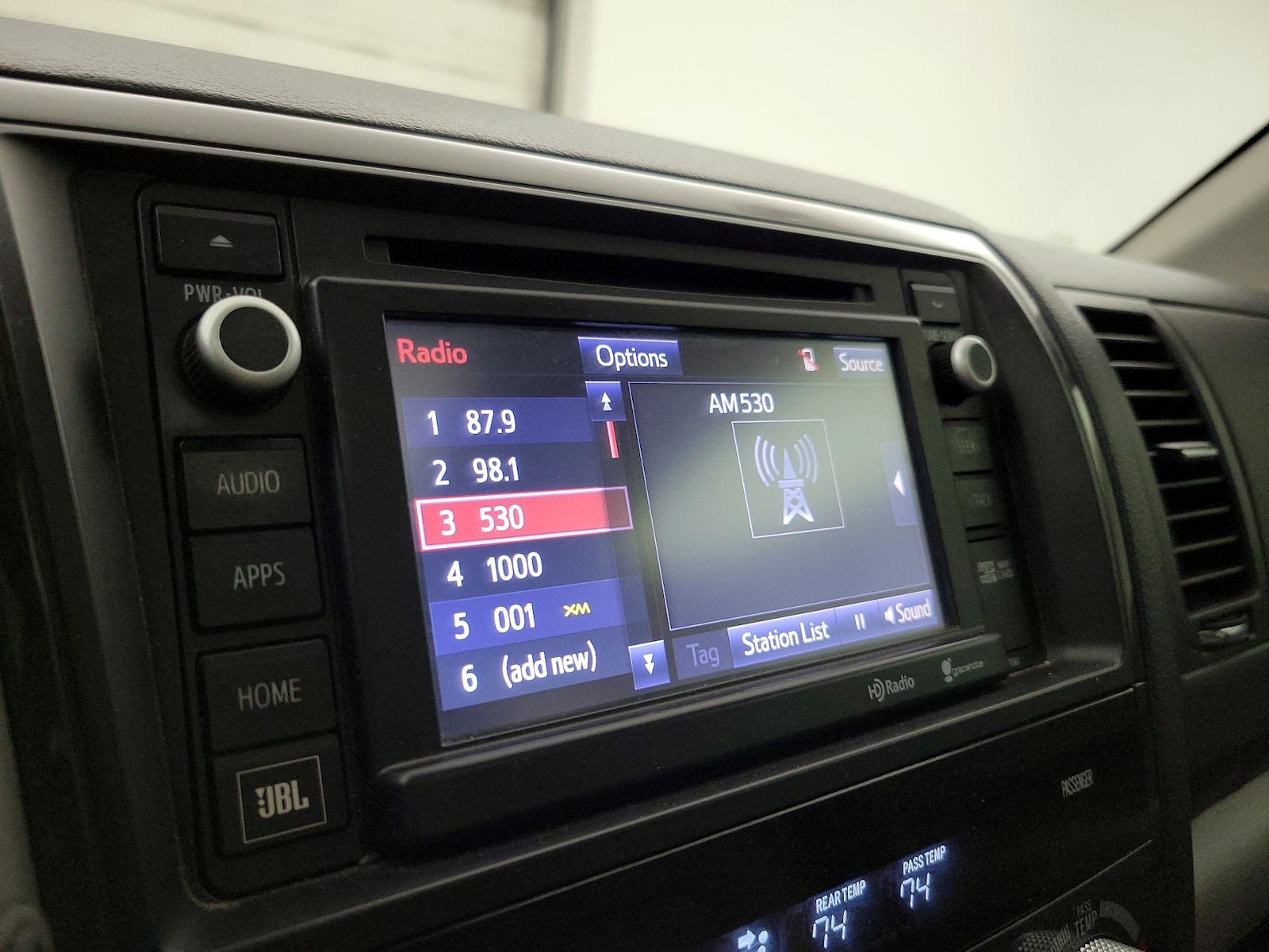 2014 Toyota Sequoia Limited - Photo 16