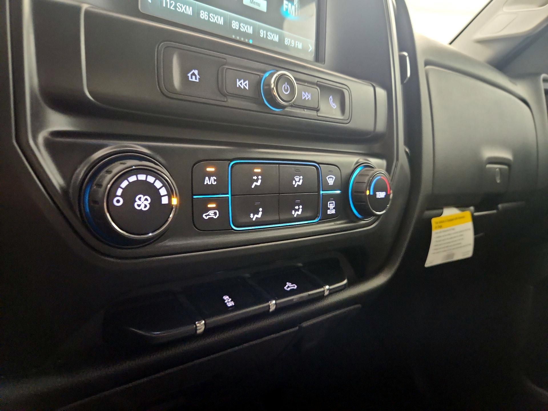 Thumbnail: 2018 Chevrolet Silverado 1500 - 16