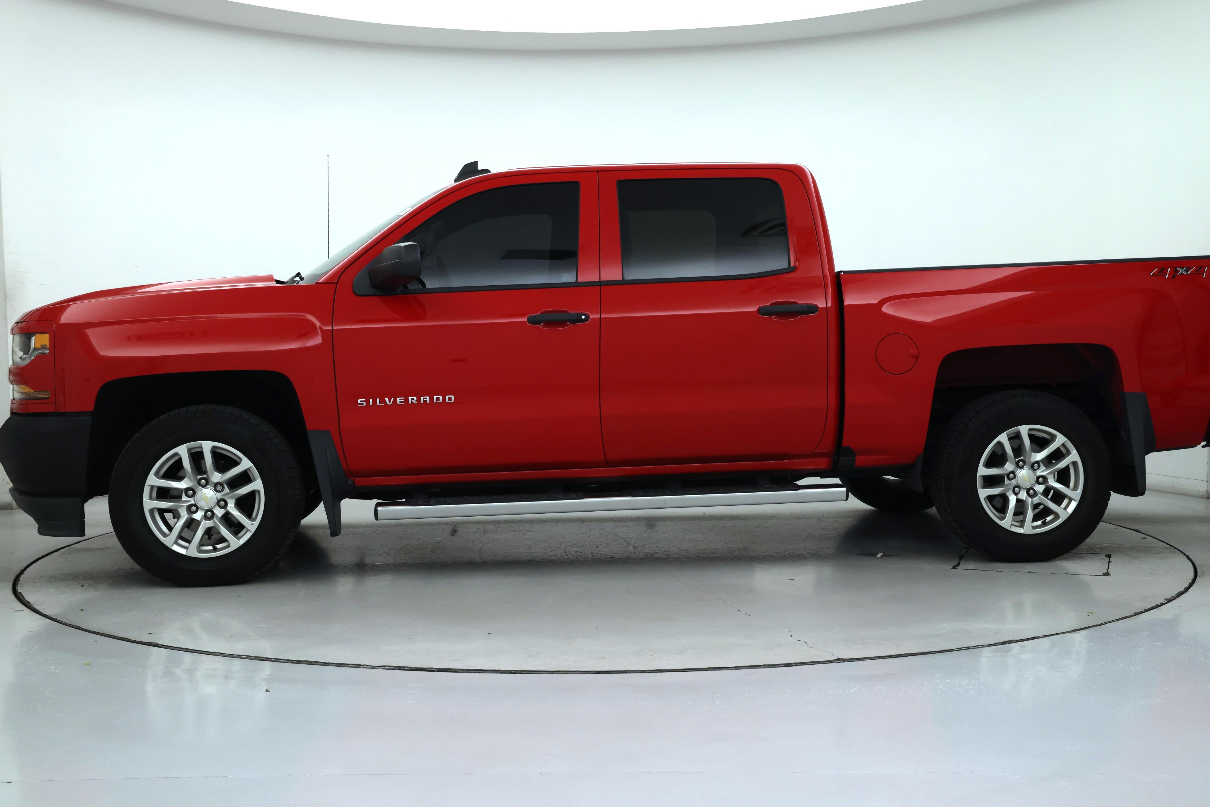 Thumbnail: 2018 Chevrolet Silverado 1500 - 3