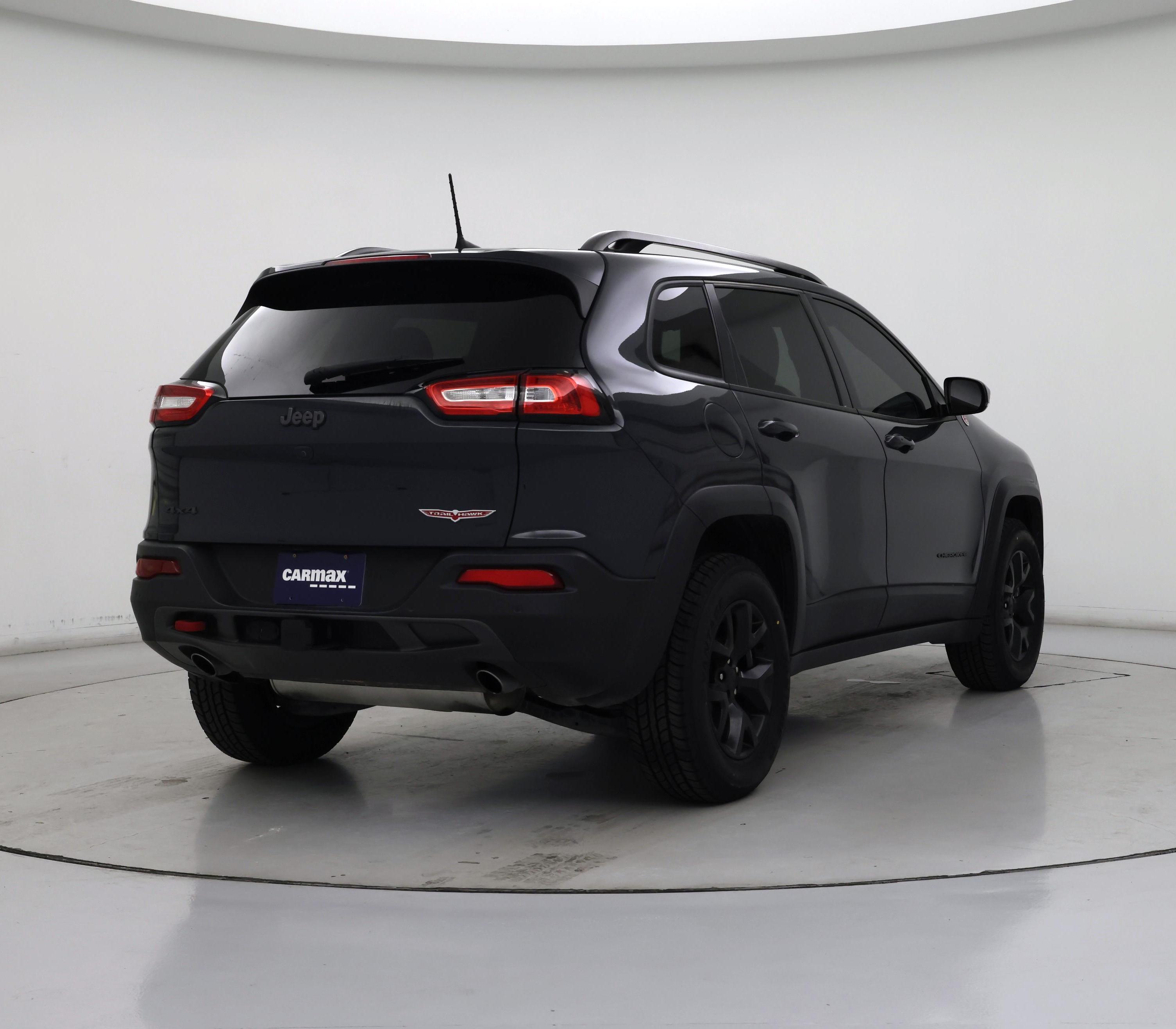 Thumbnail: 2017 Jeep Cherokee - 8