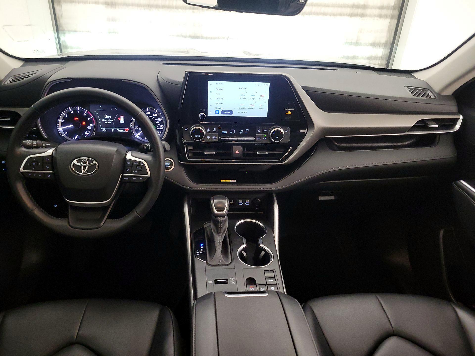 Thumbnail: 2024 Toyota Highlander - 9