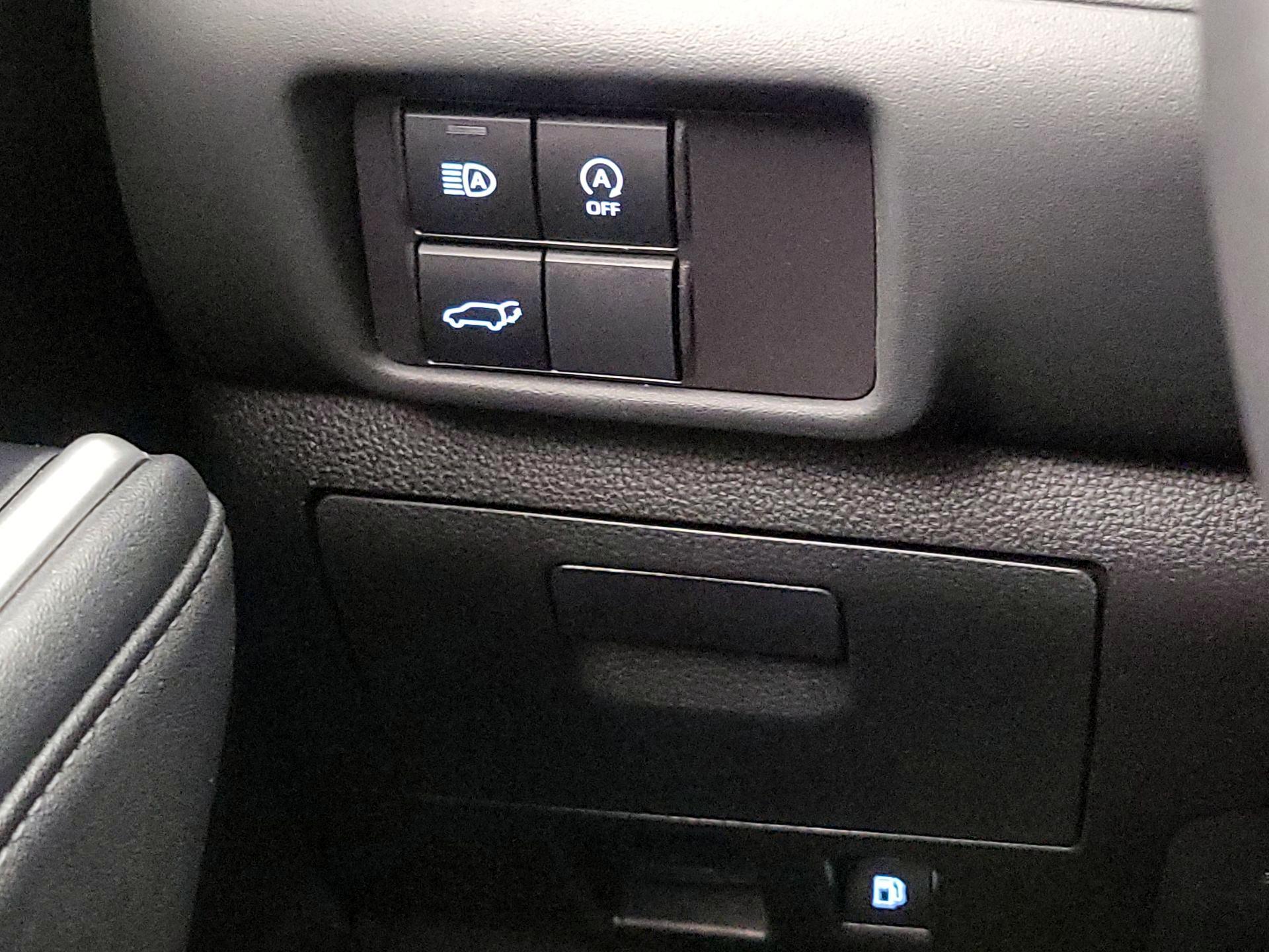 Thumbnail: 2024 Toyota Highlander - 13