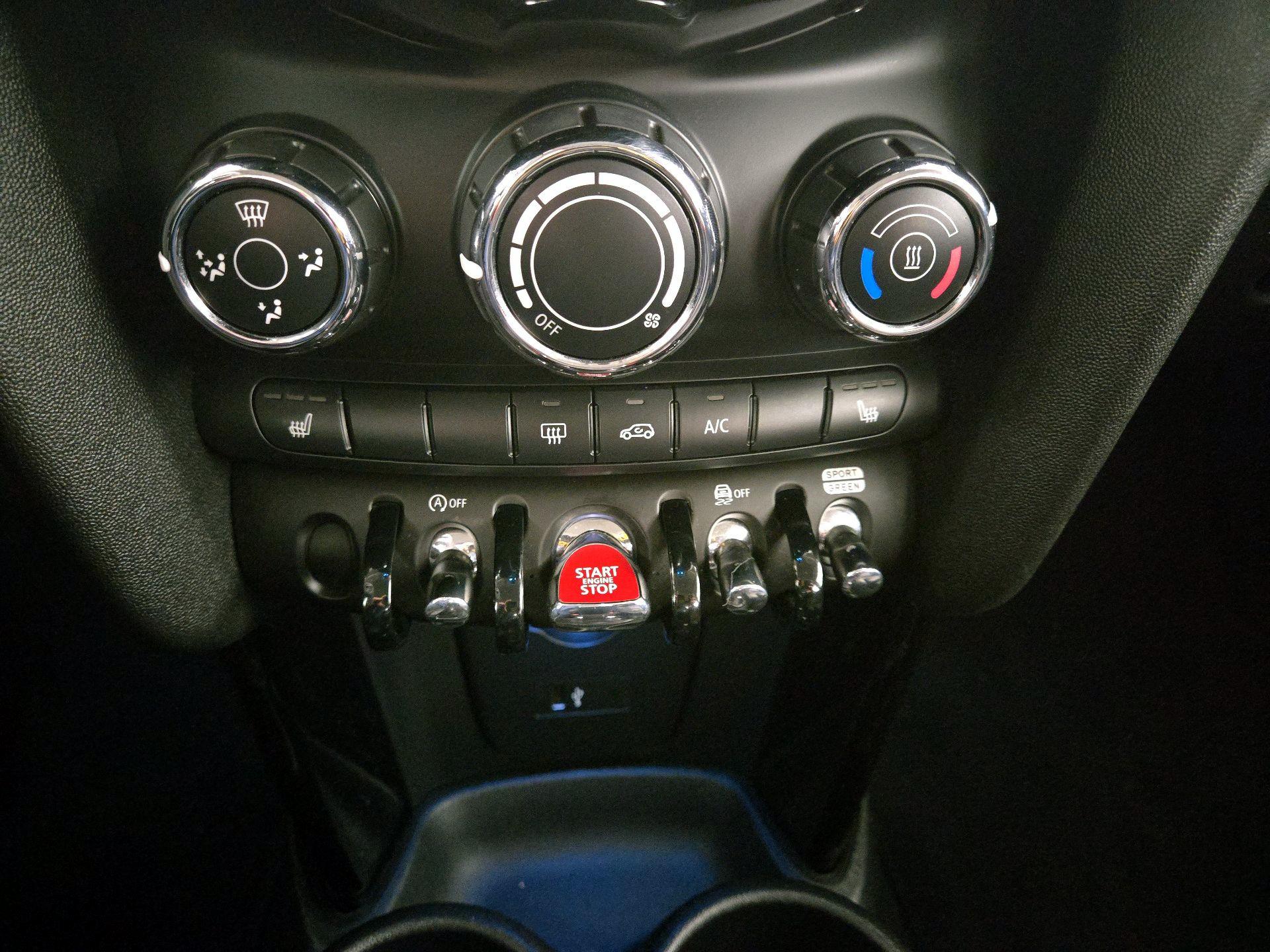 Thumbnail: 2022 MINI Cooper Hardtop - 16