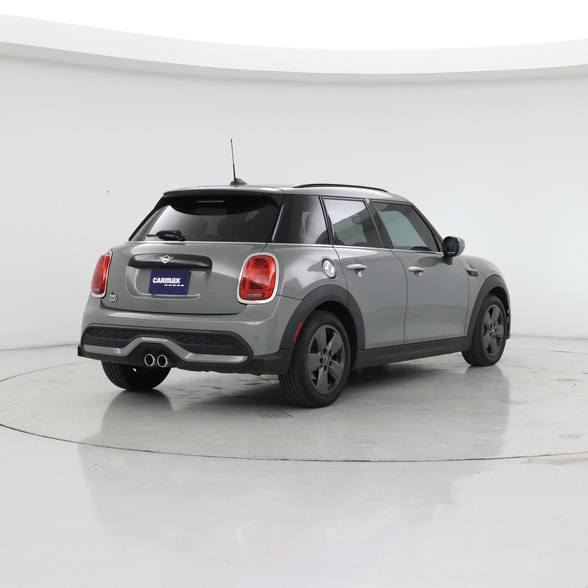 Thumbnail: 2022 MINI Cooper Hardtop - 8