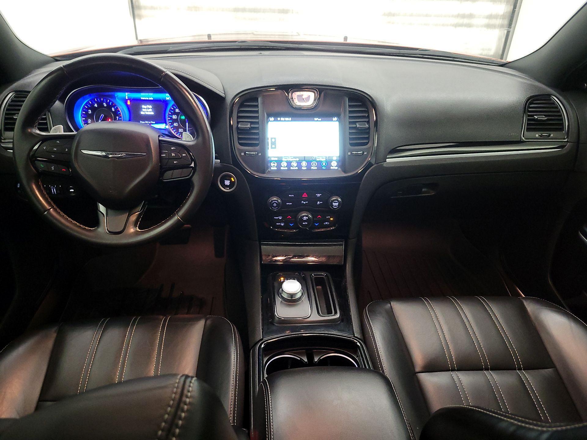 Thumbnail: 2021 Chrysler 300 - 9