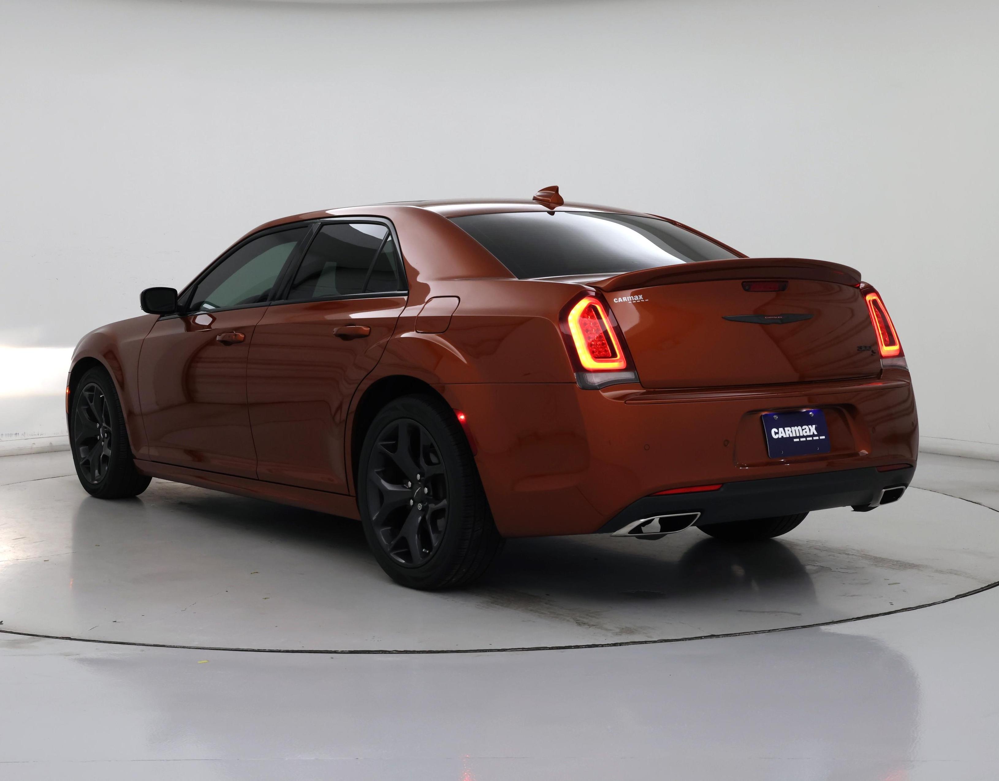 Thumbnail: 2021 Chrysler 300 - 2