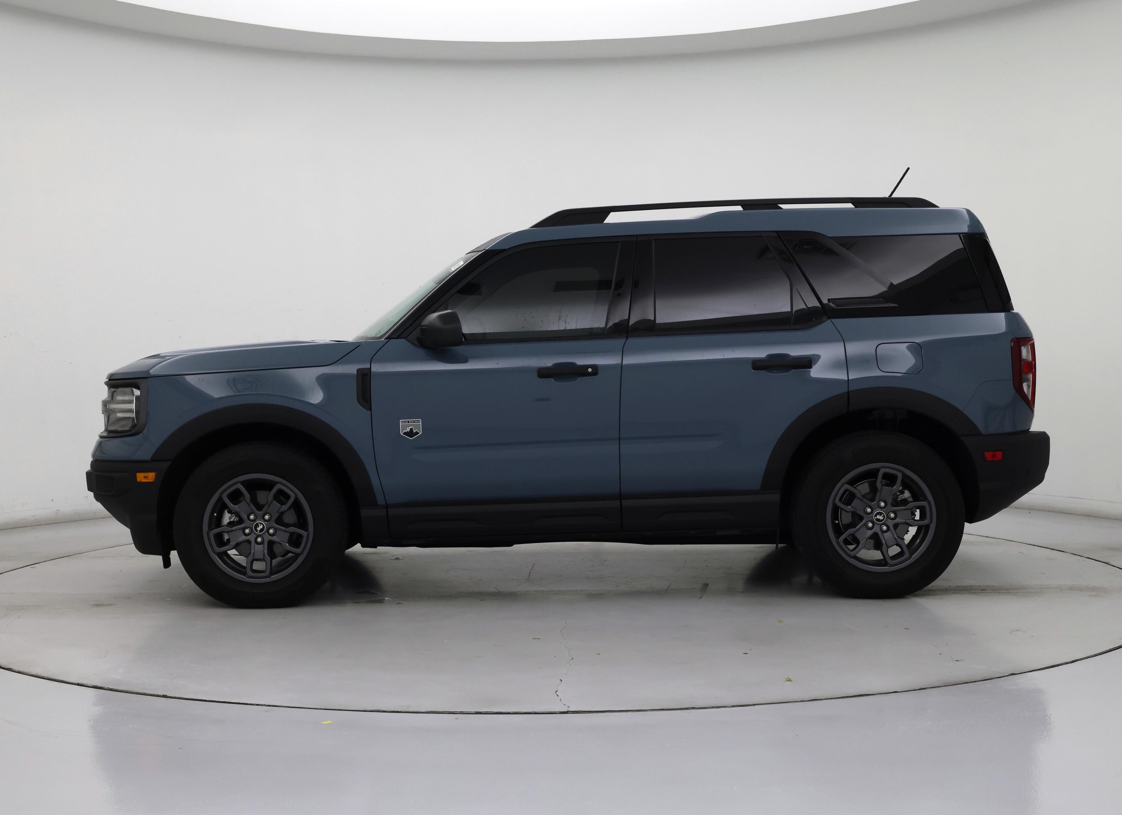Thumbnail: 2023 Ford Bronco Sport - 3