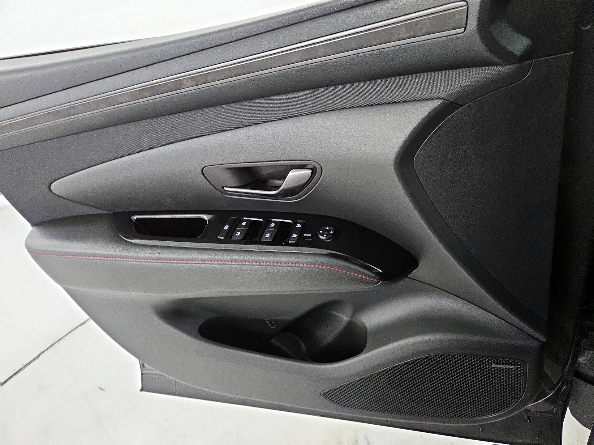 Thumbnail: 2024 Hyundai Tucson - 12