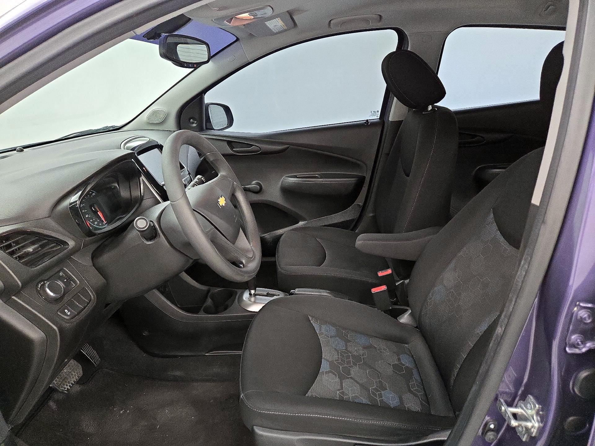 Thumbnail: 2017 Chevrolet Spark - 11