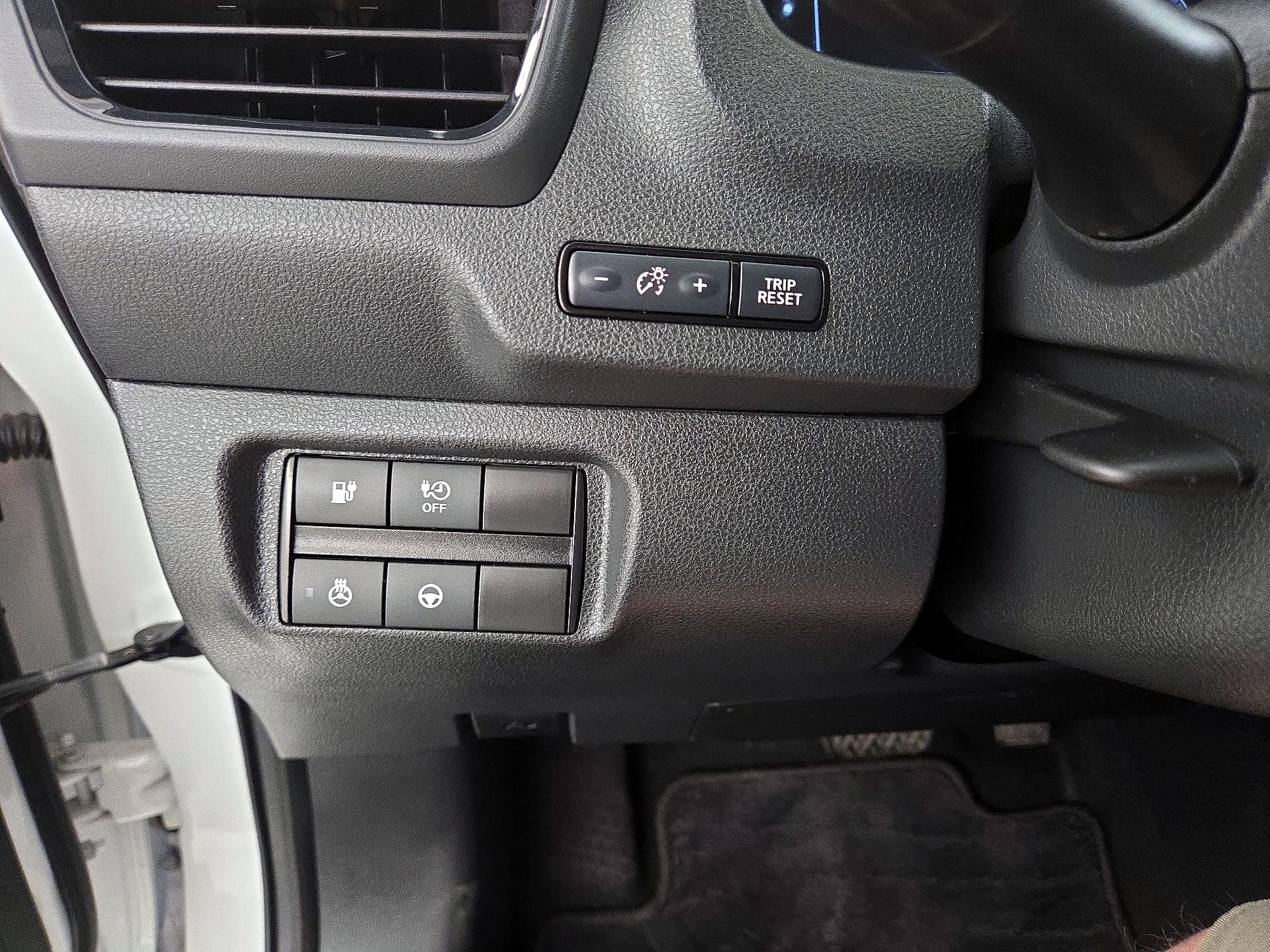 Thumbnail: 2023 Nissan Leaf - 13