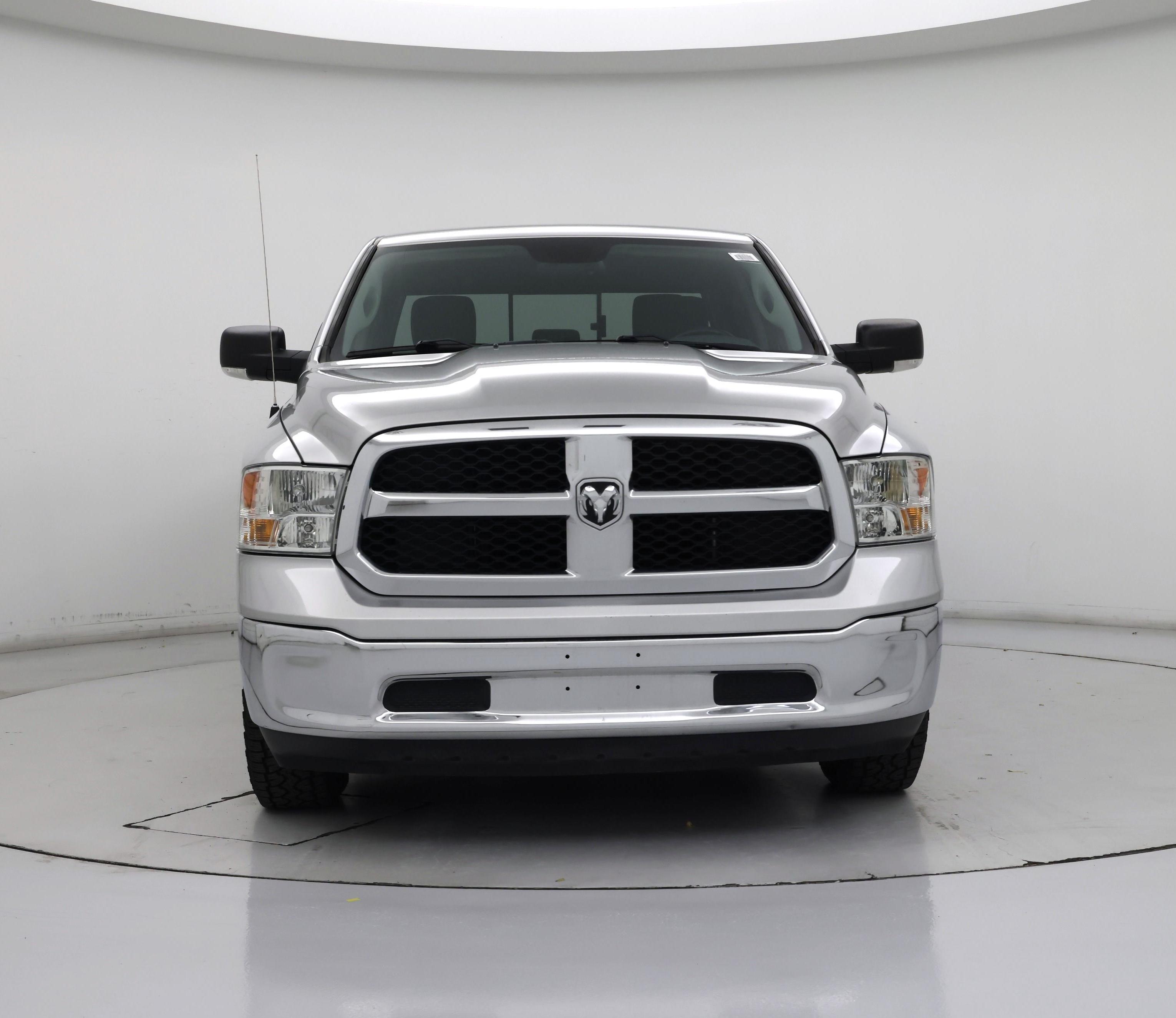 Thumbnail: 2019 RAM 1500 Classic - 5