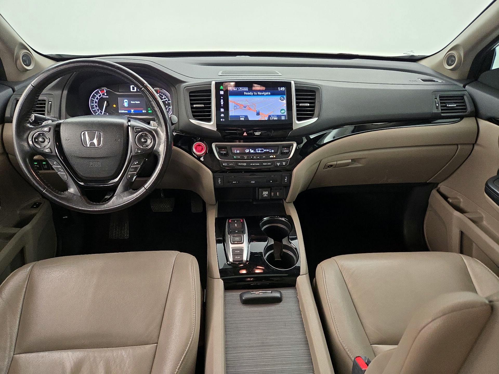 Thumbnail: 2016 Honda Pilot - 9