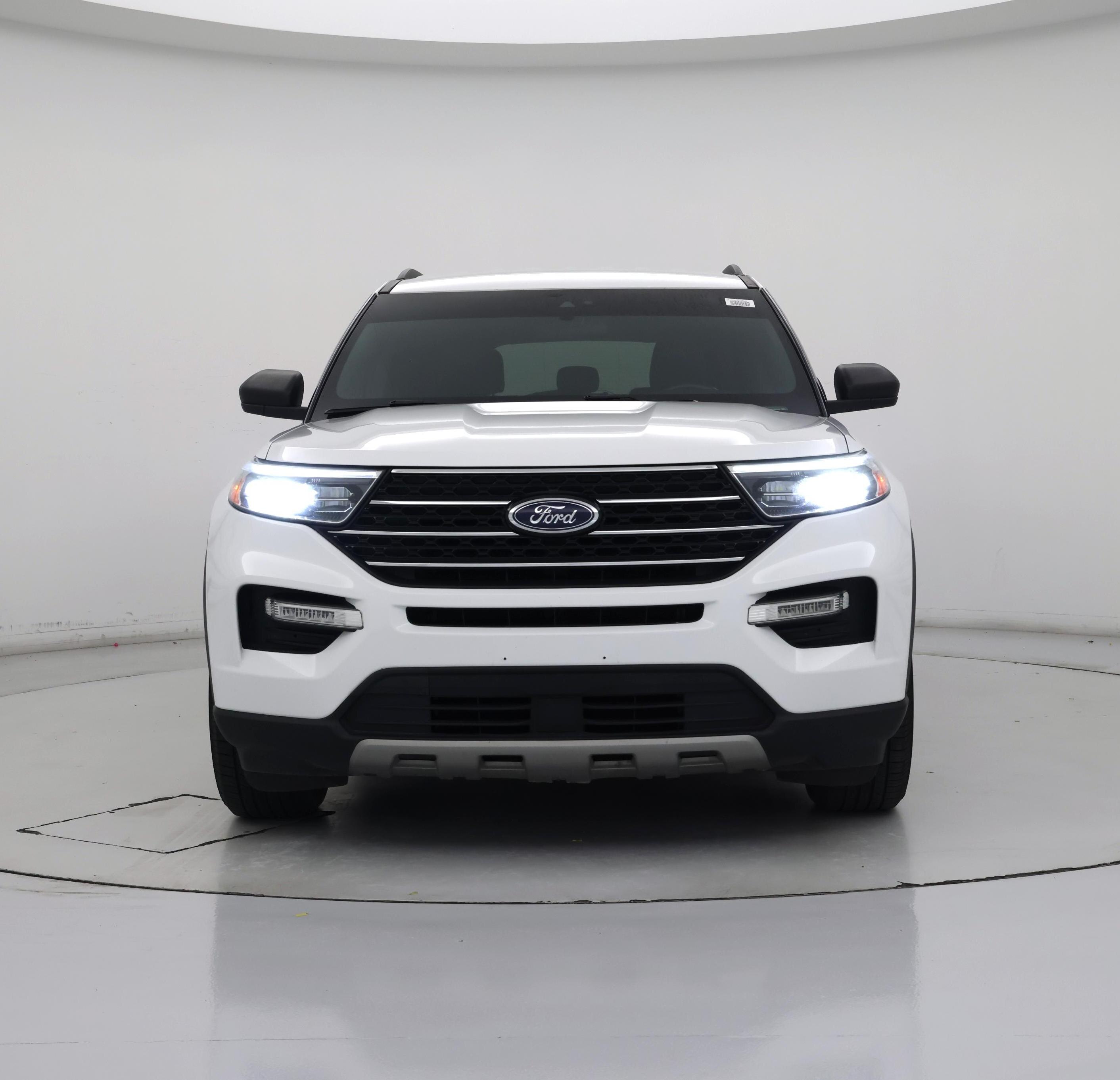 Thumbnail: 2020 Ford Explorer - 5