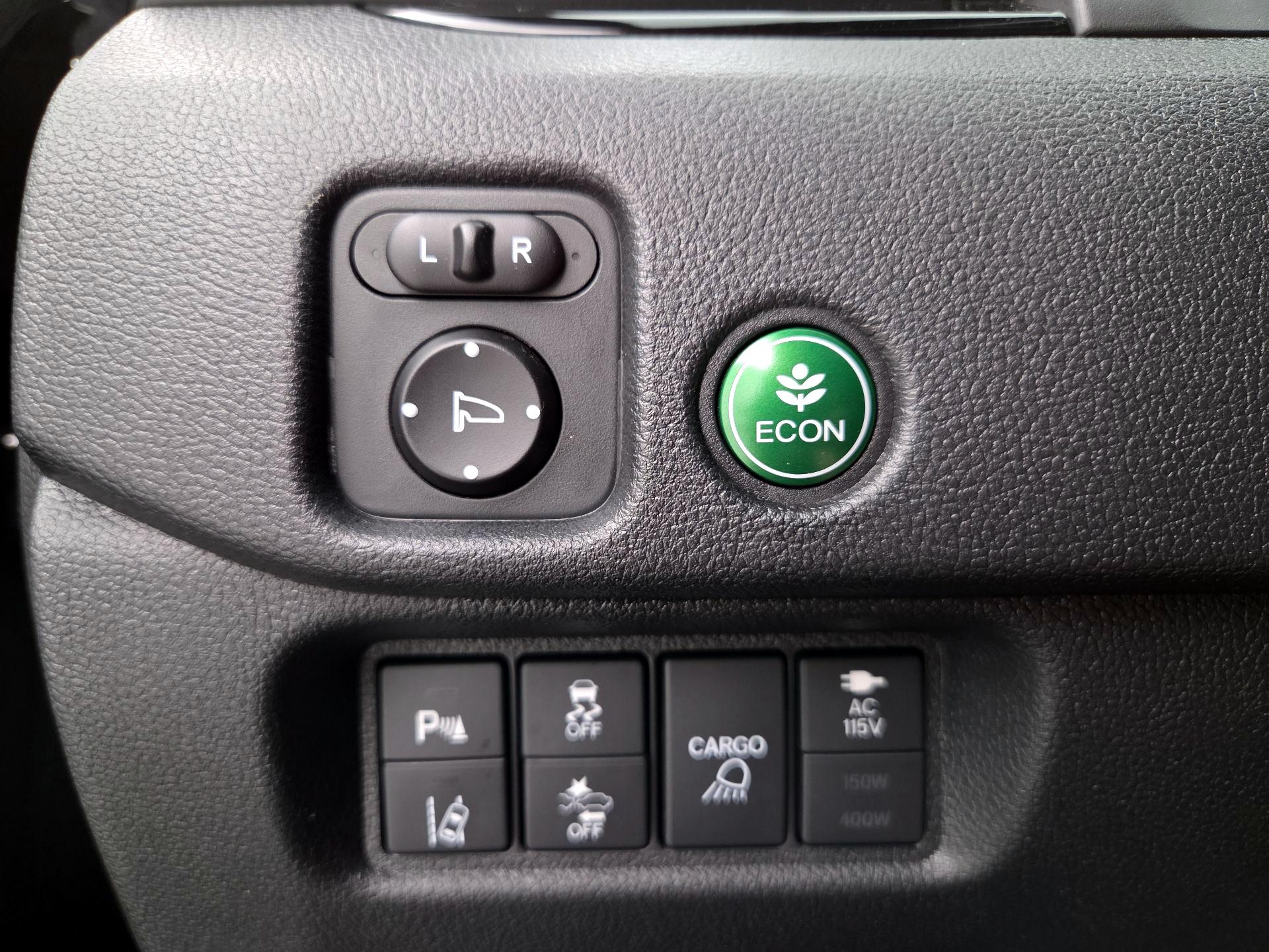 Thumbnail: 2020 Honda Ridgeline - 13