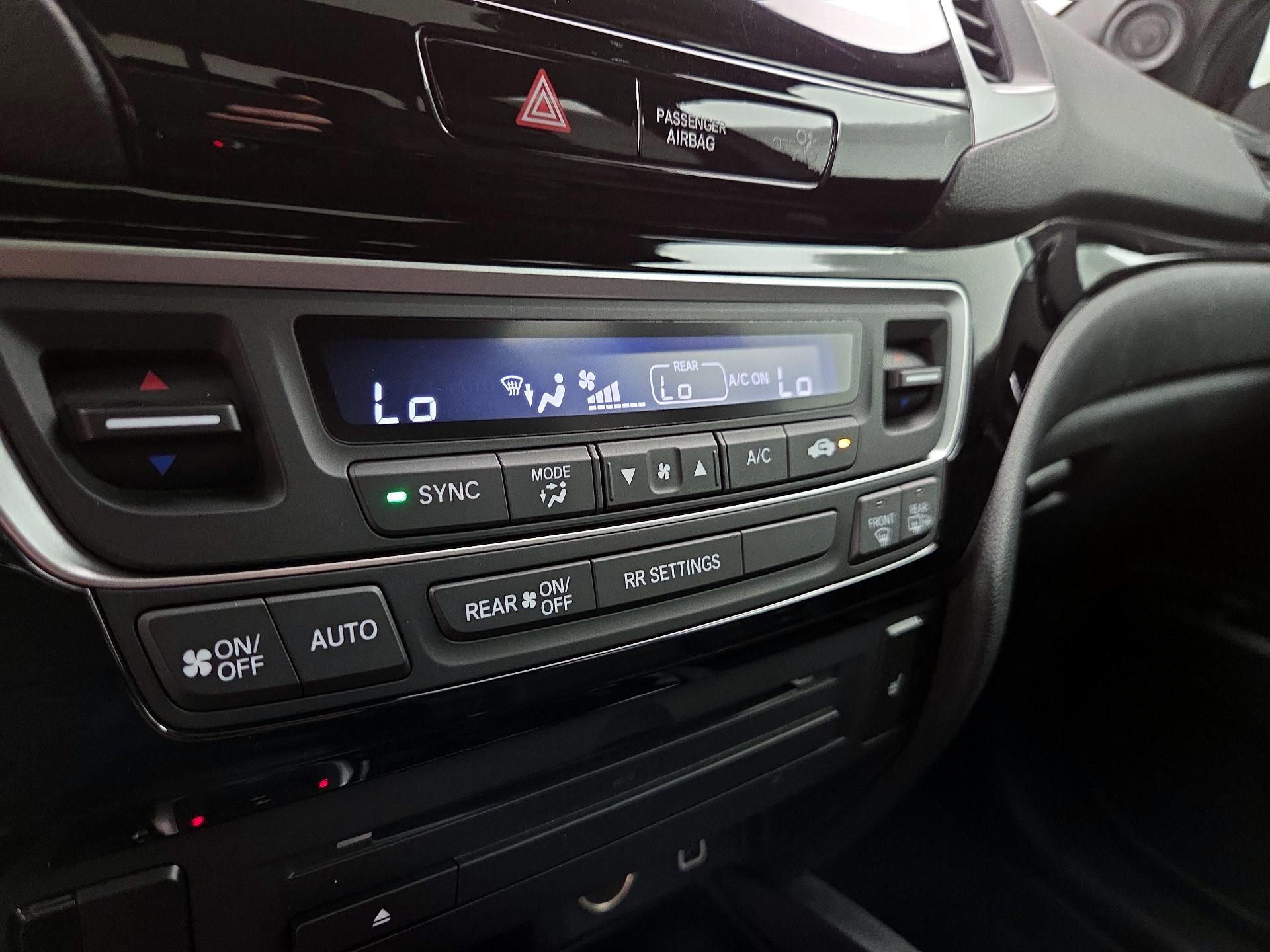 Thumbnail: 2020 Honda Ridgeline - 16