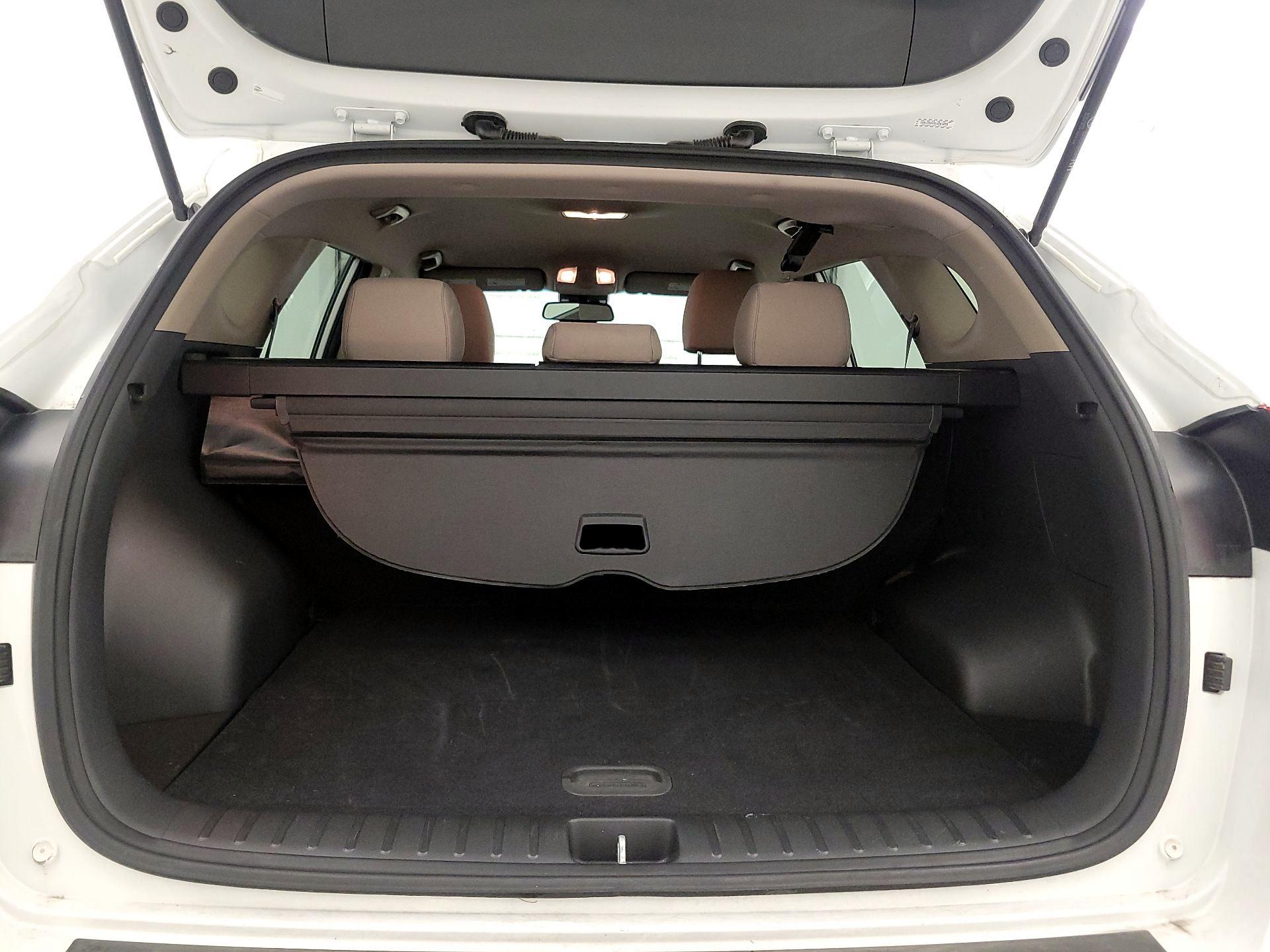 Thumbnail: 2020 Hyundai Tucson - 20