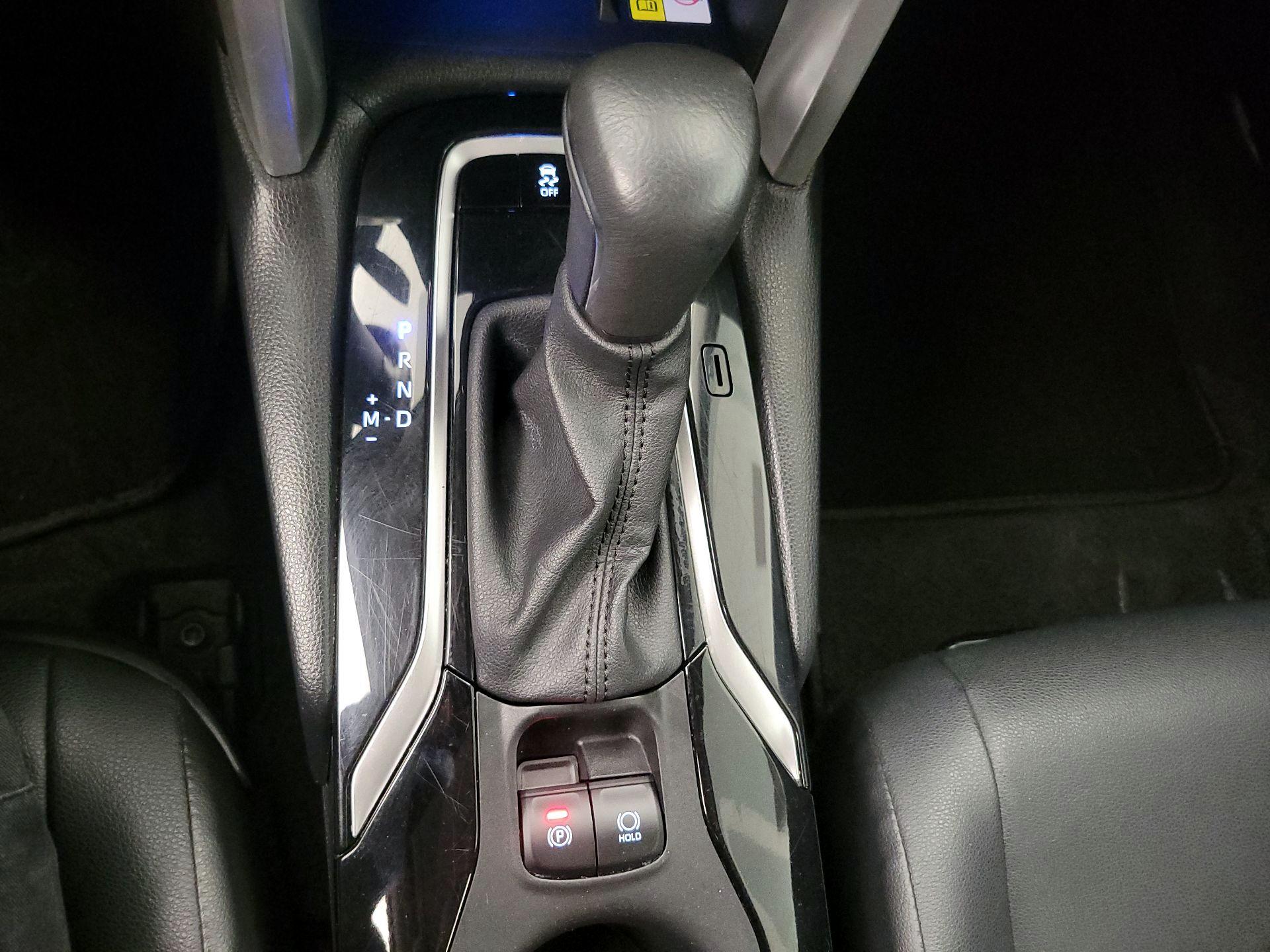 Thumbnail: 2023 Toyota Corolla Cross - 17