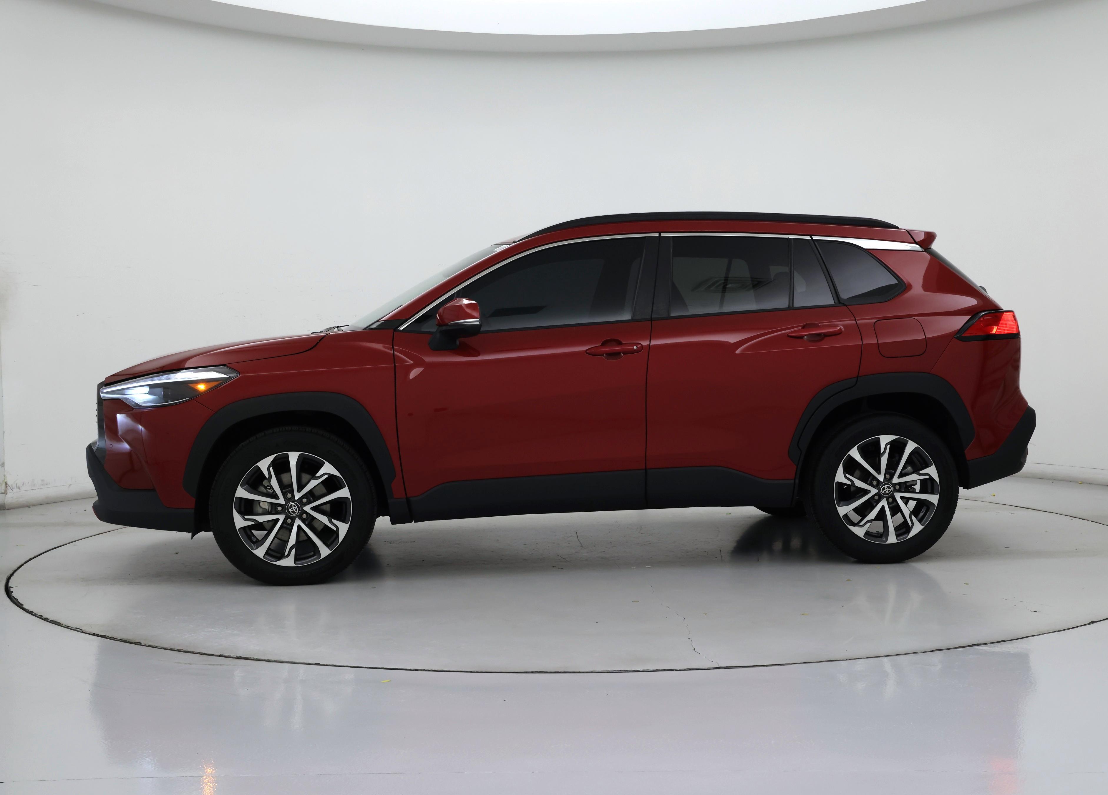 Thumbnail: 2023 Toyota Corolla Cross - 3