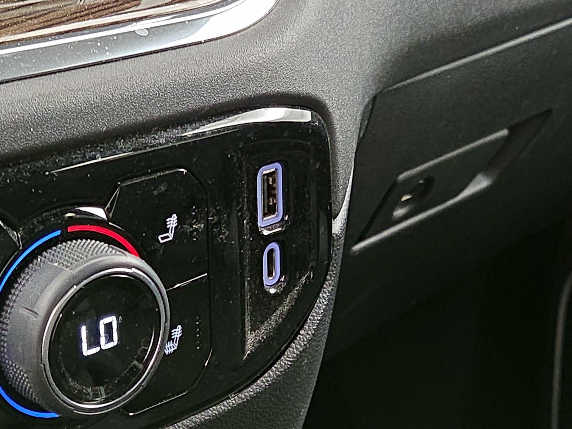 Thumbnail: 2023 Chevrolet Silverado 1500 - 18