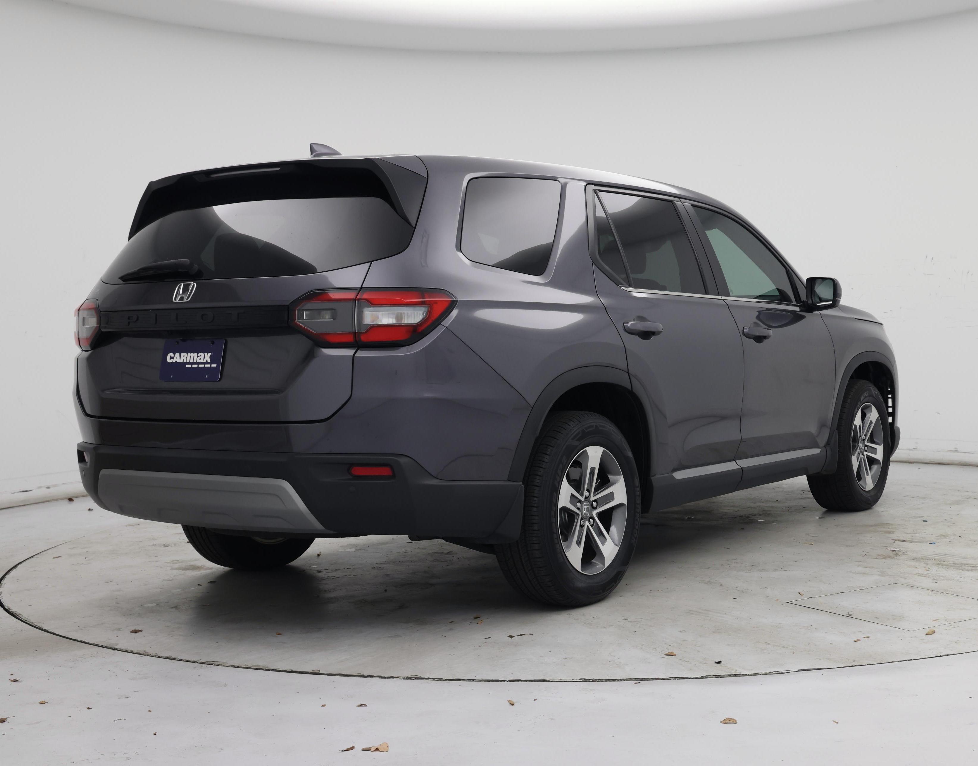 Thumbnail: 2023 Honda Pilot - 8