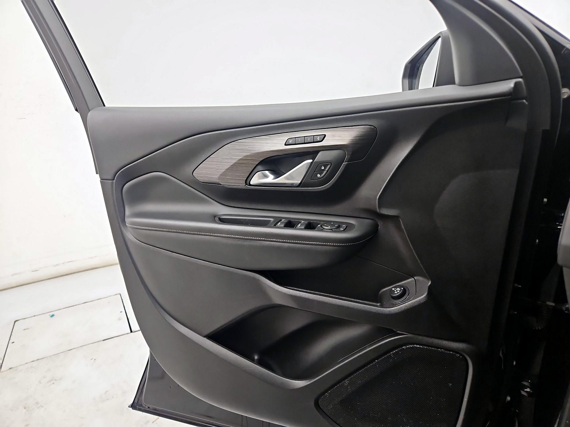 Thumbnail: 2024 GMC Terrain - 12