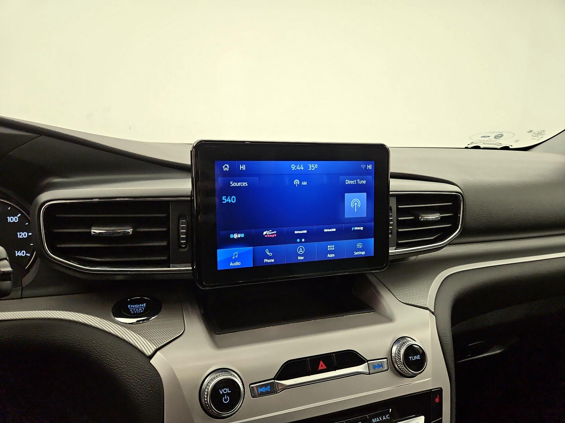 Thumbnail: 2022 Ford Explorer - 16