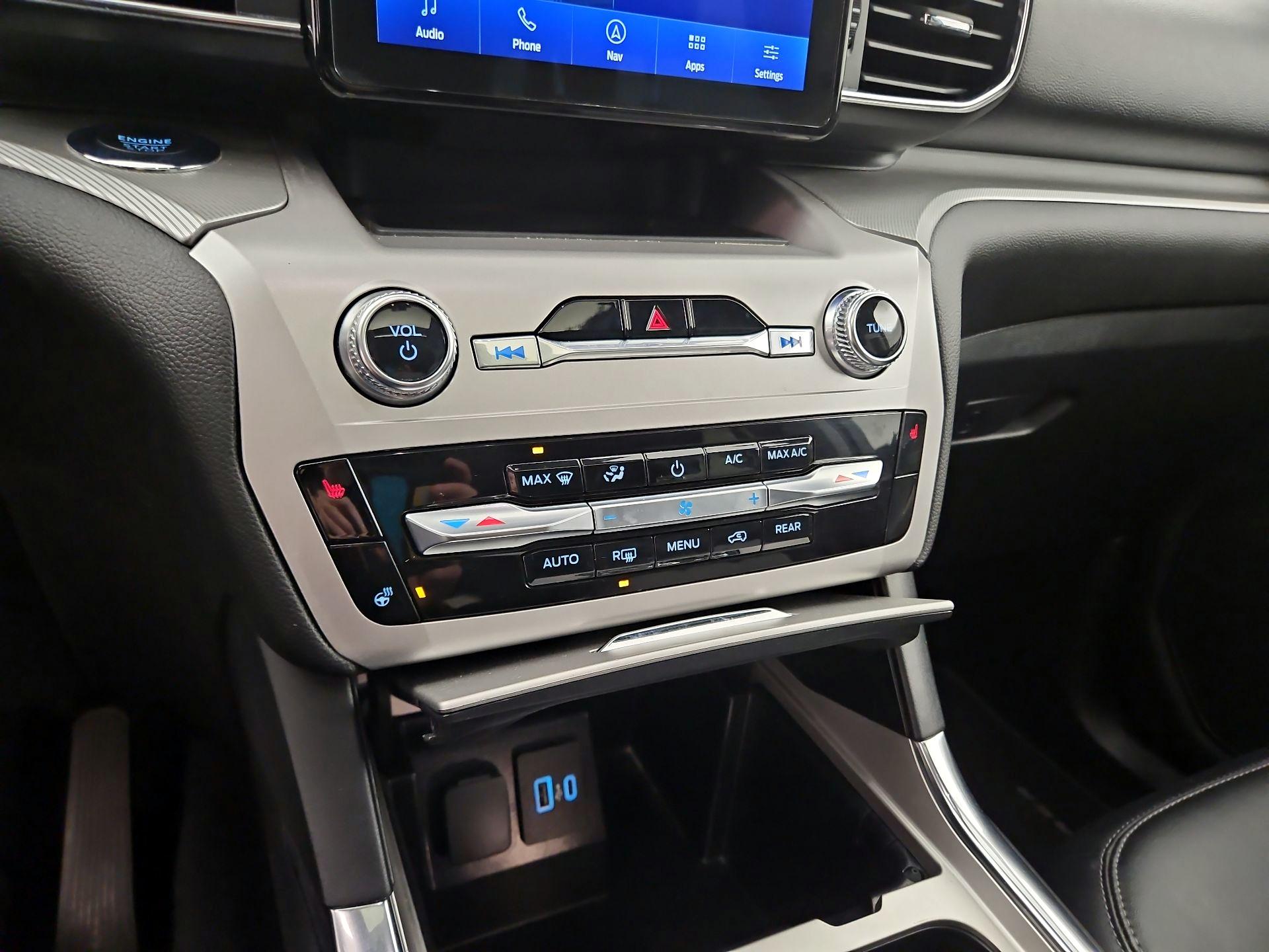 Thumbnail: 2022 Ford Explorer - 17