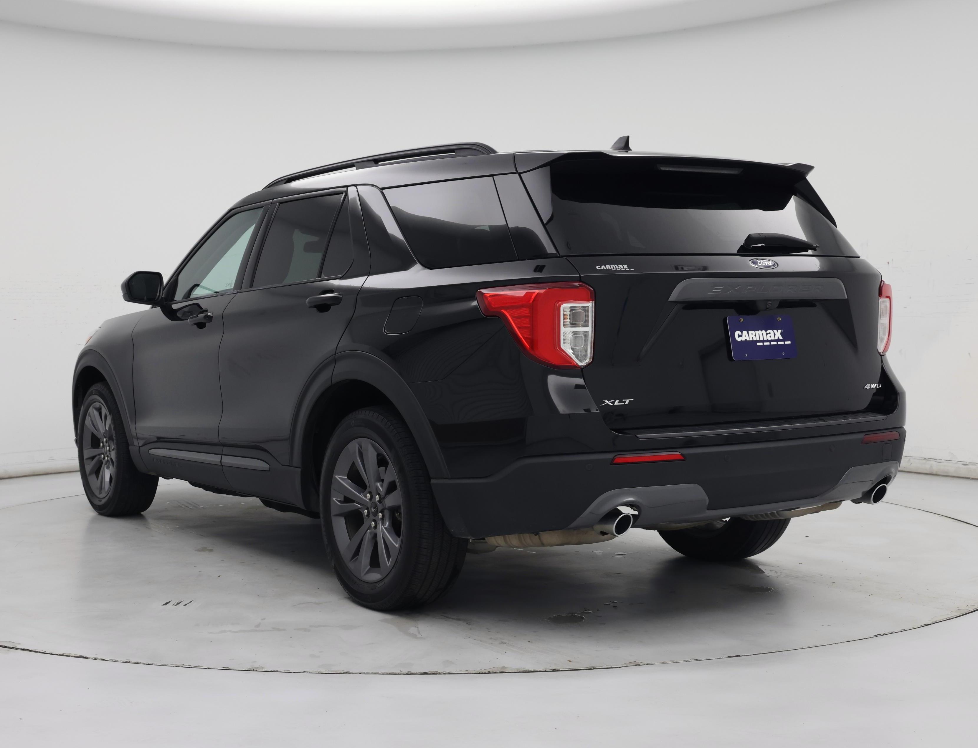Thumbnail: 2022 Ford Explorer - 2