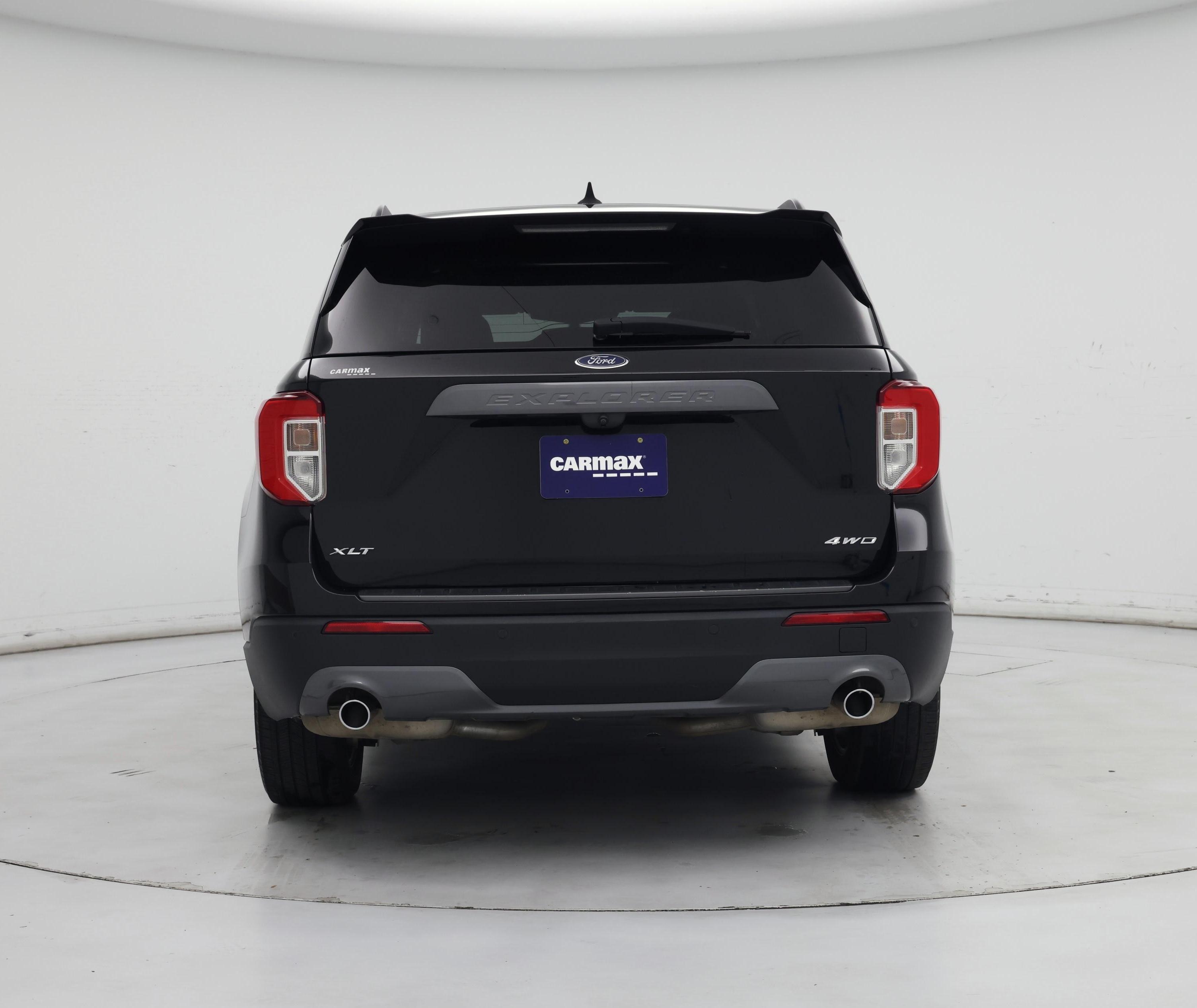 Thumbnail: 2022 Ford Explorer - 6