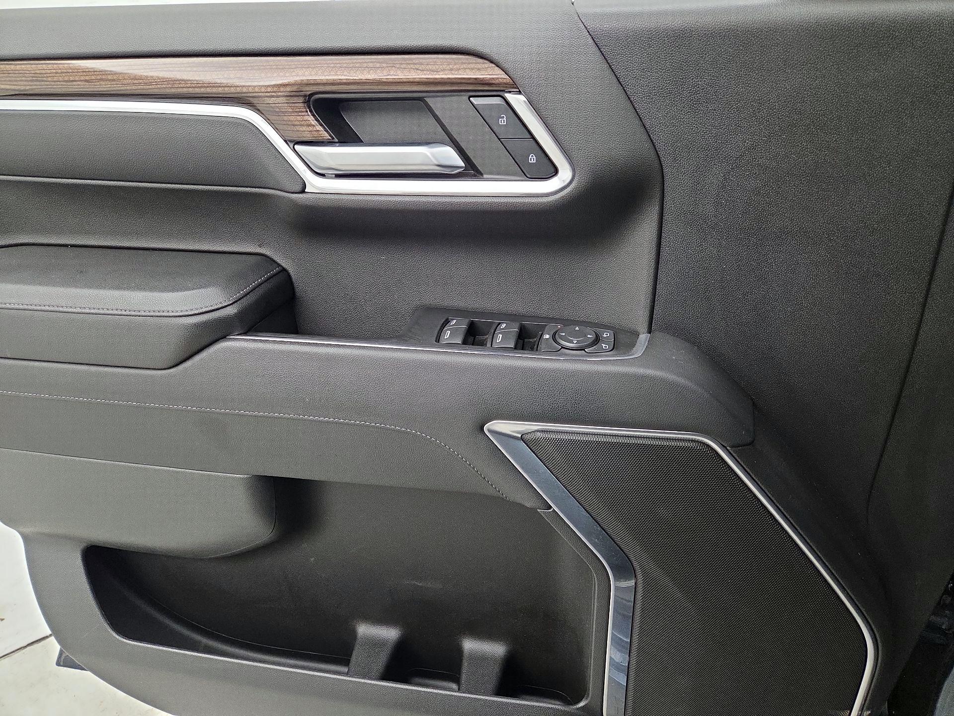 Thumbnail: 2023 Chevrolet Silverado 1500 - 12