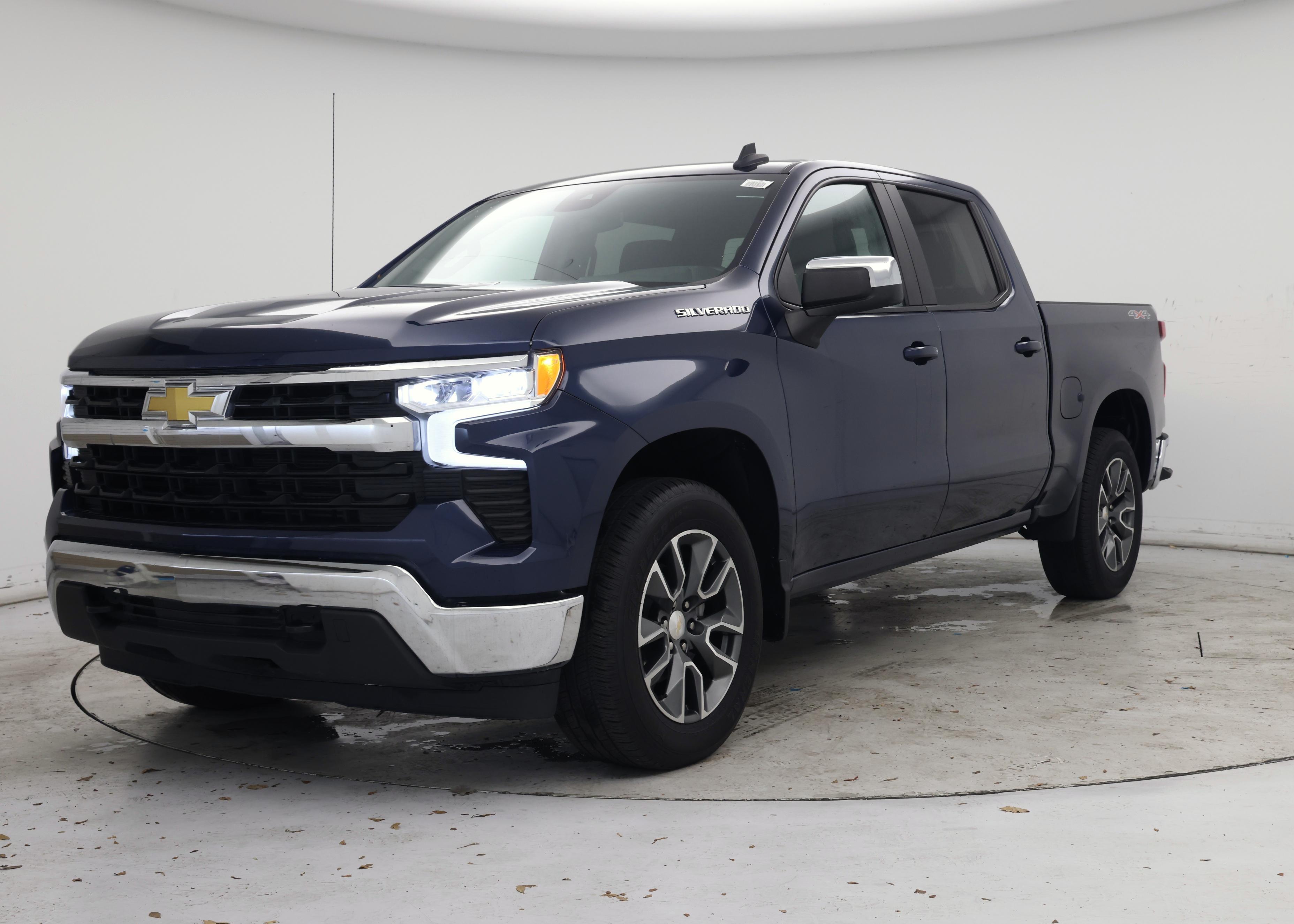 Thumbnail: 2023 Chevrolet Silverado 1500 - 4