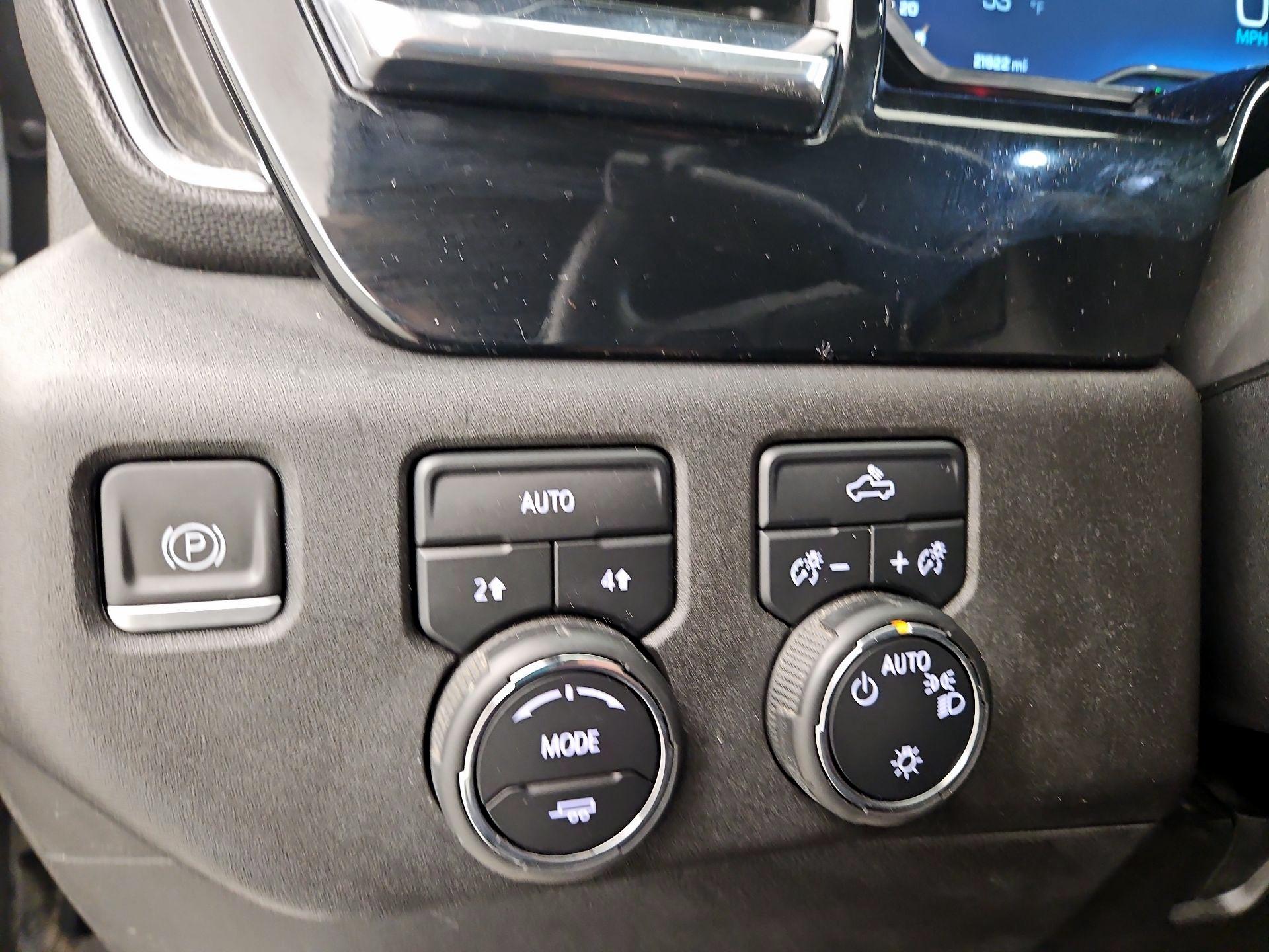 Thumbnail: 2023 Chevrolet Silverado 1500 - 13