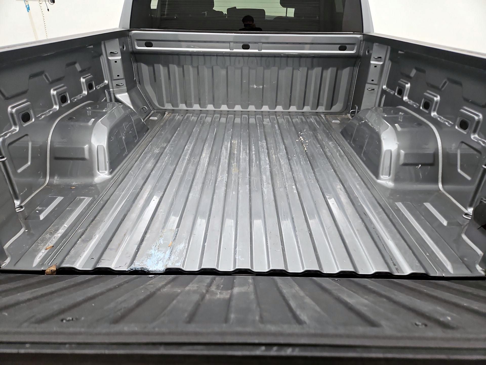 Thumbnail: 2023 Chevrolet Silverado 1500 - 20