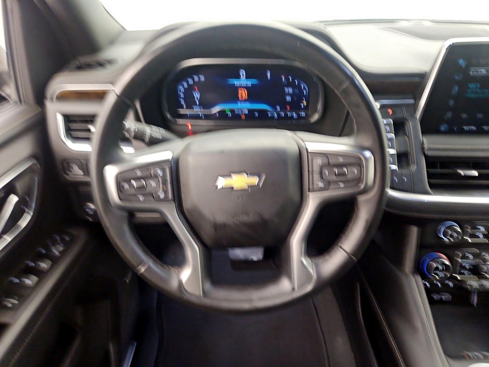 Thumbnail: 2023 Chevrolet Suburban - 10