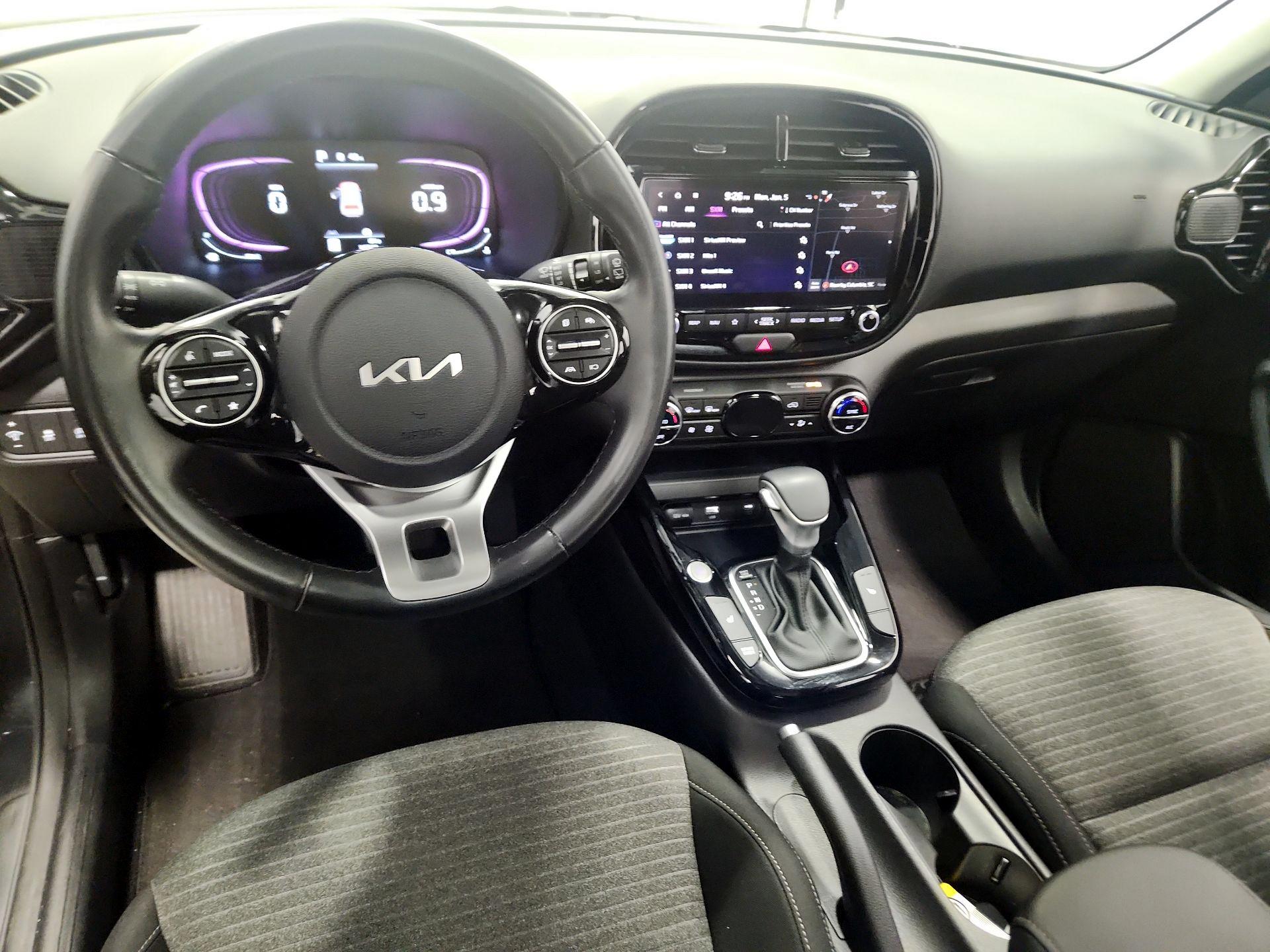 Thumbnail: 2023 Kia Soul - 9