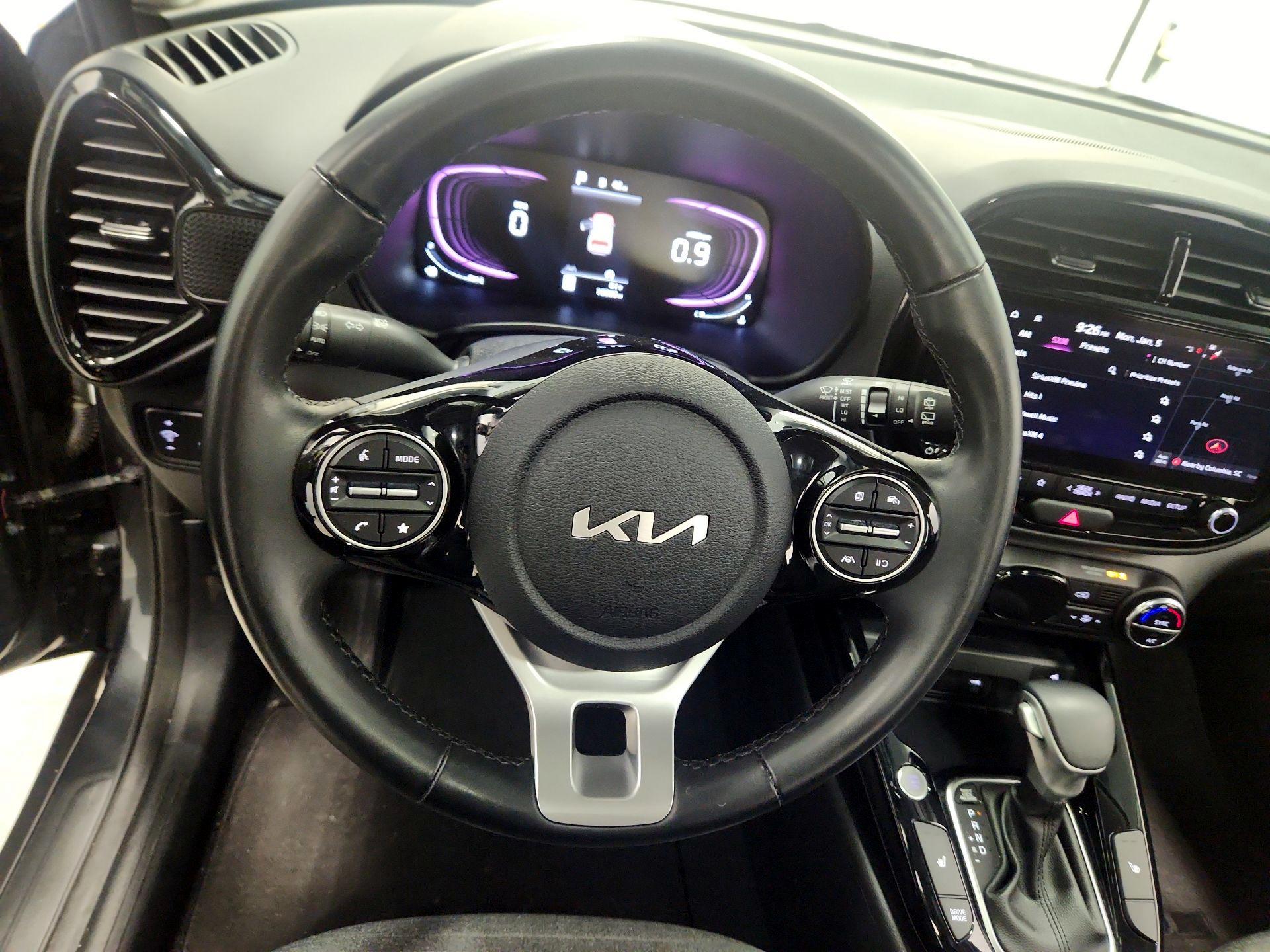 Thumbnail: 2023 Kia Soul - 10