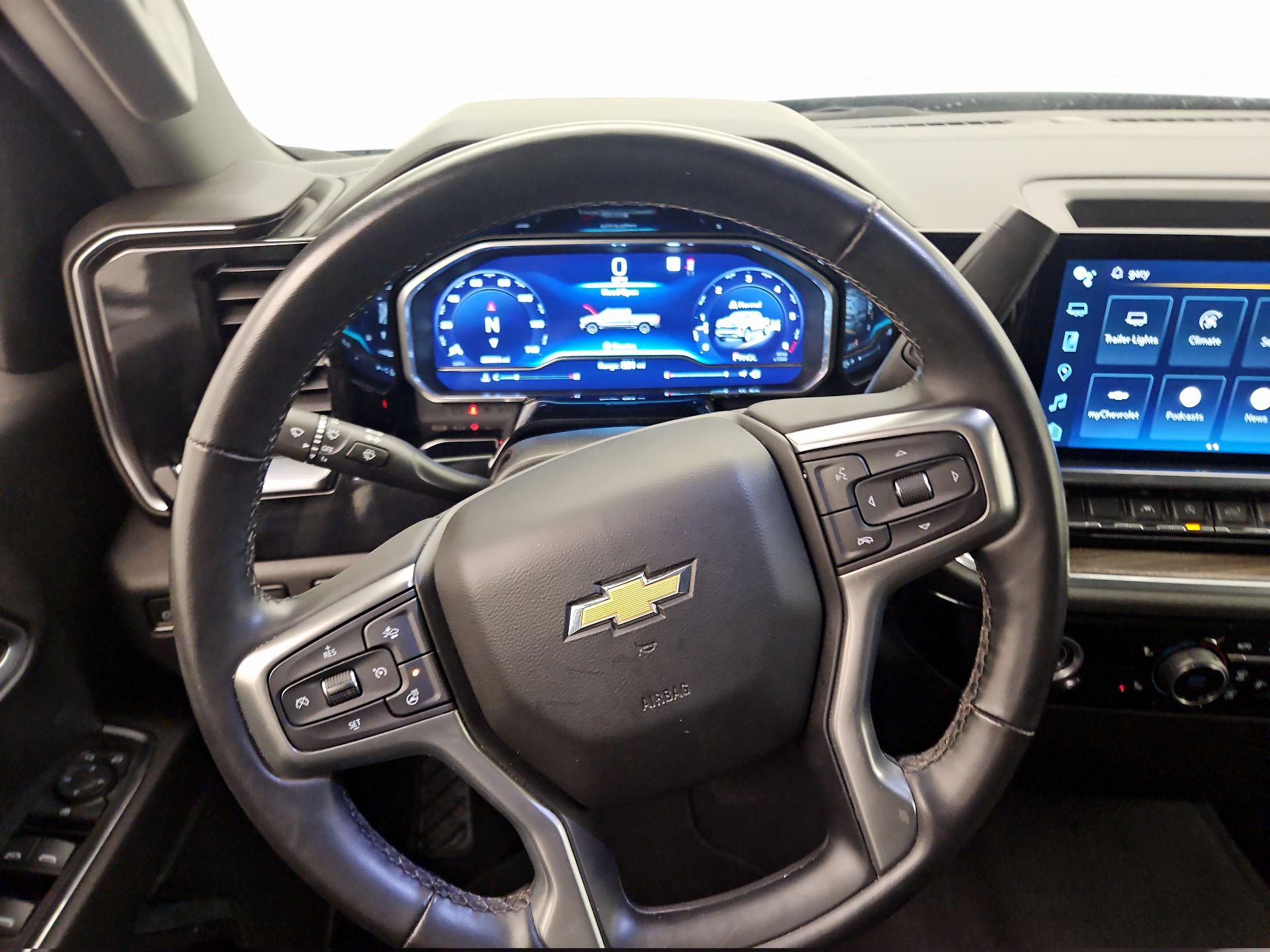 Thumbnail: 2023 Chevrolet Silverado 1500 - 10