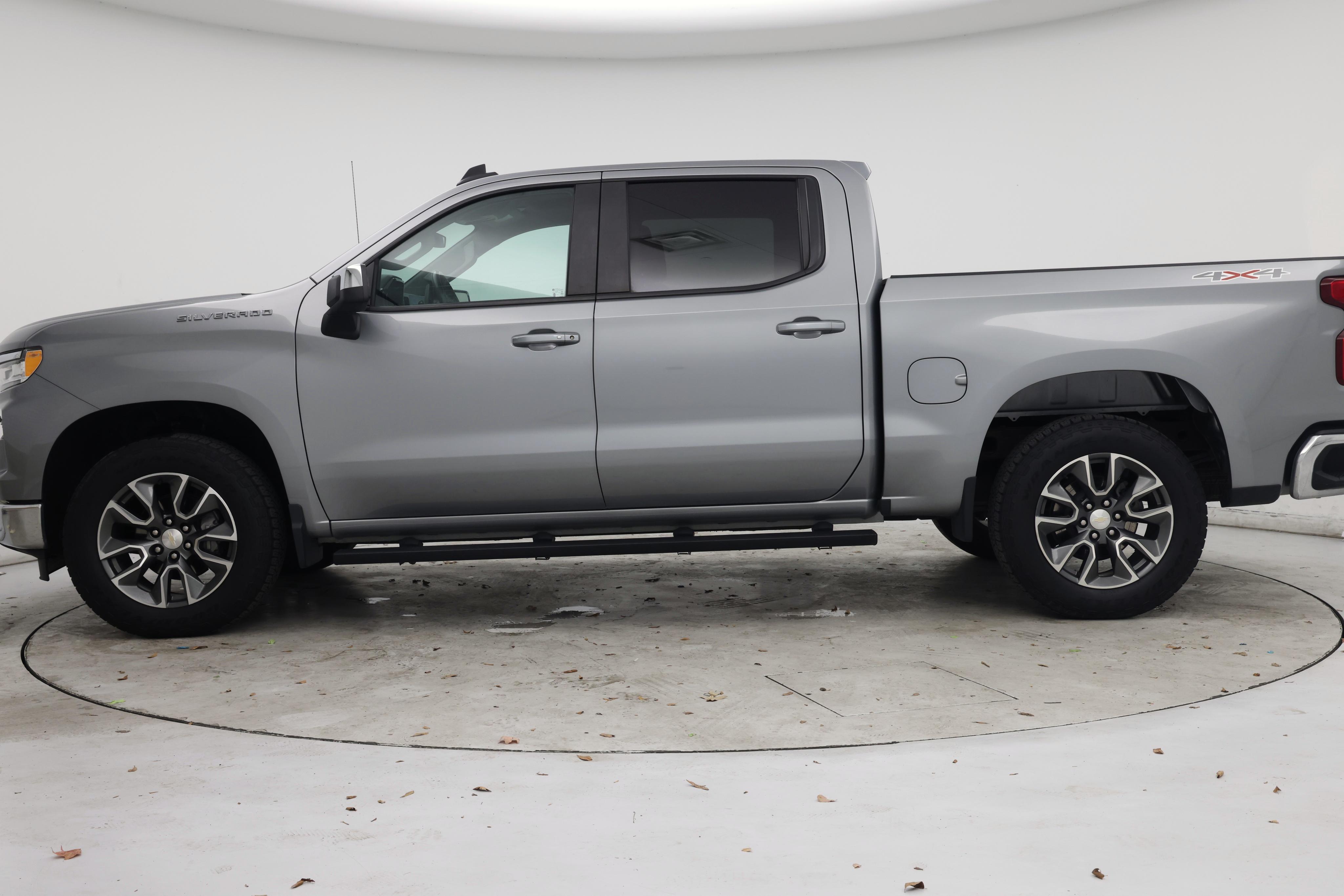 Thumbnail: 2023 Chevrolet Silverado 1500 - 3