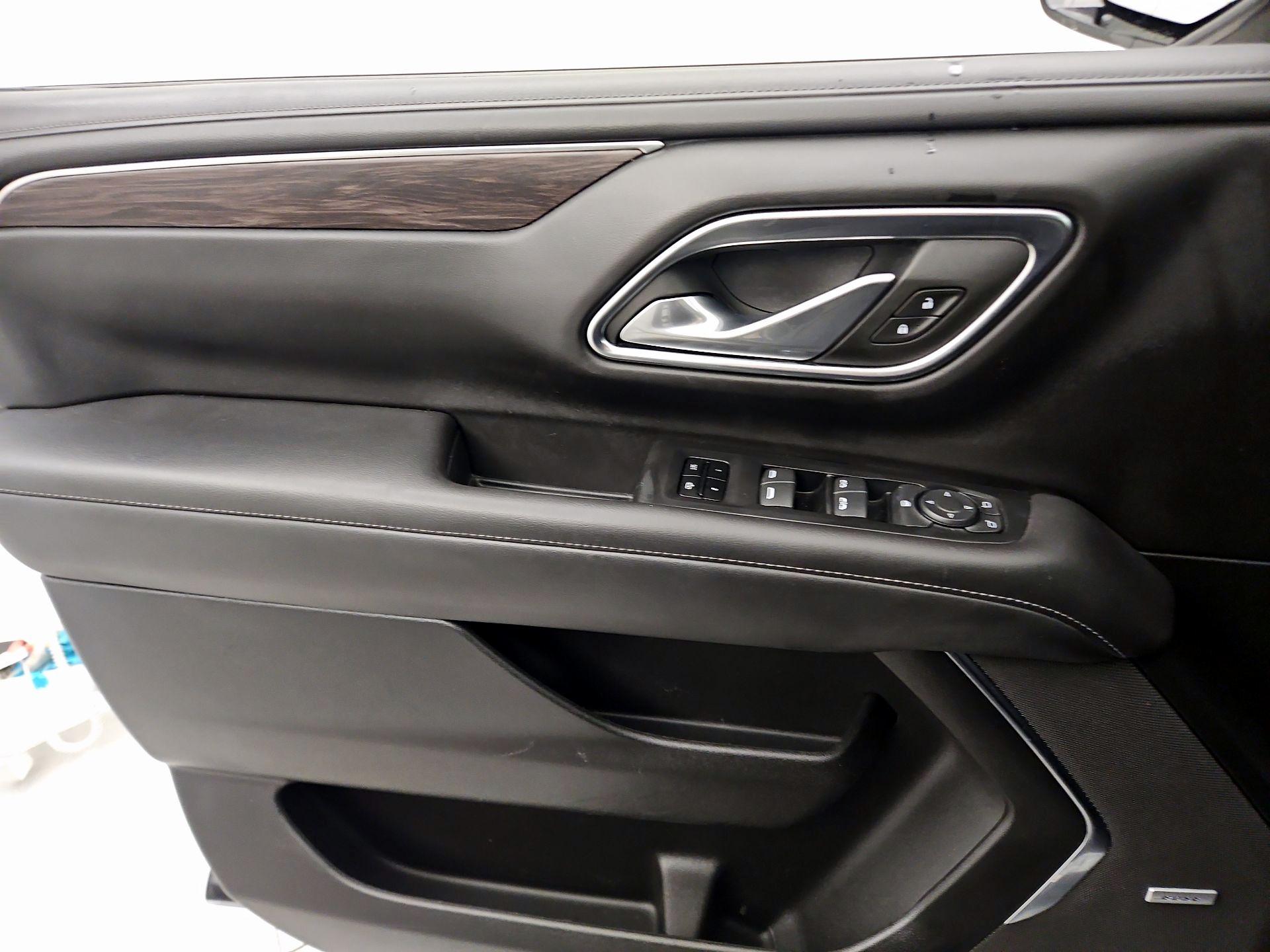 Thumbnail: 2024 Chevrolet Tahoe - 12