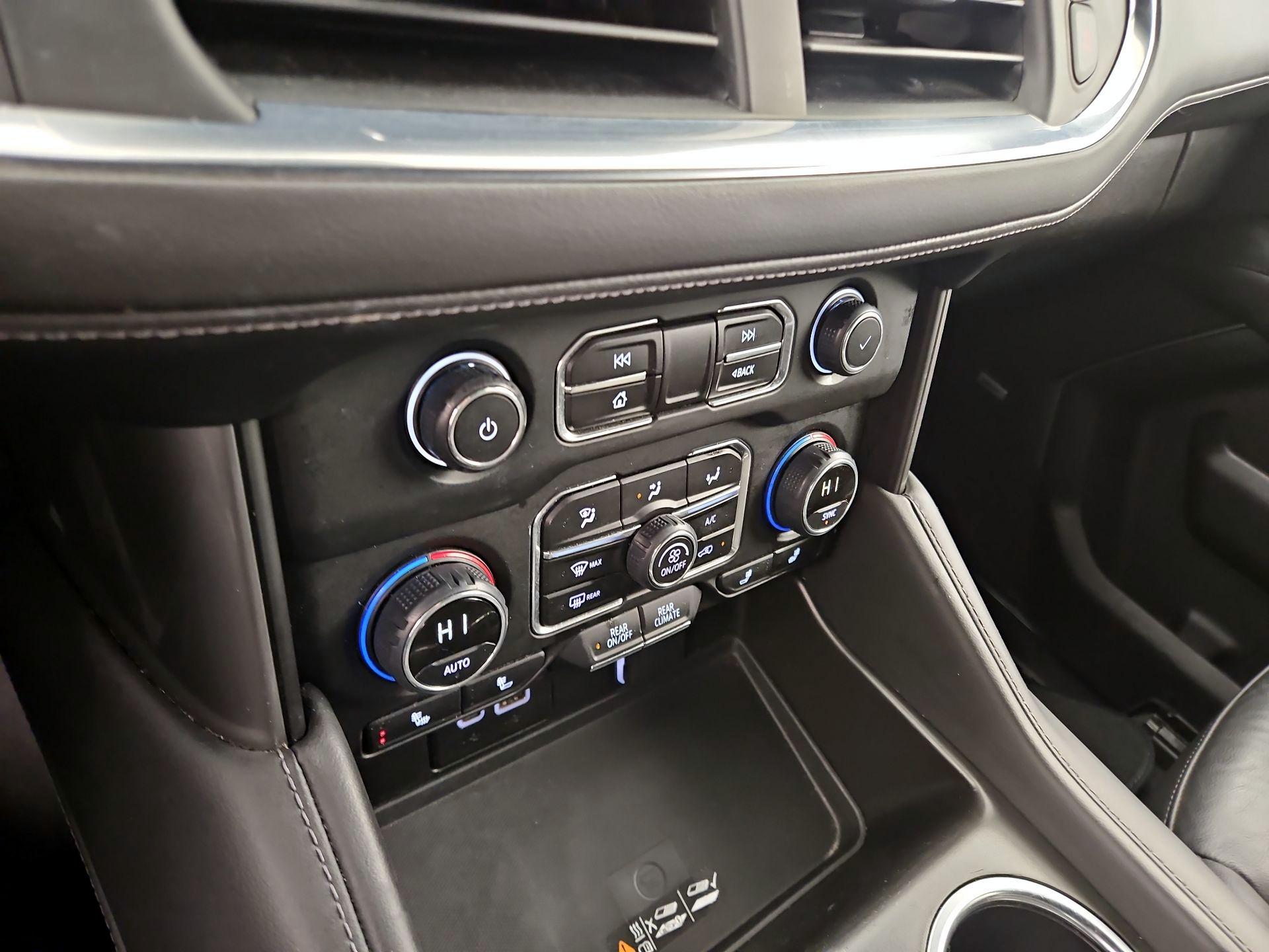 Thumbnail: 2024 Chevrolet Tahoe - 16