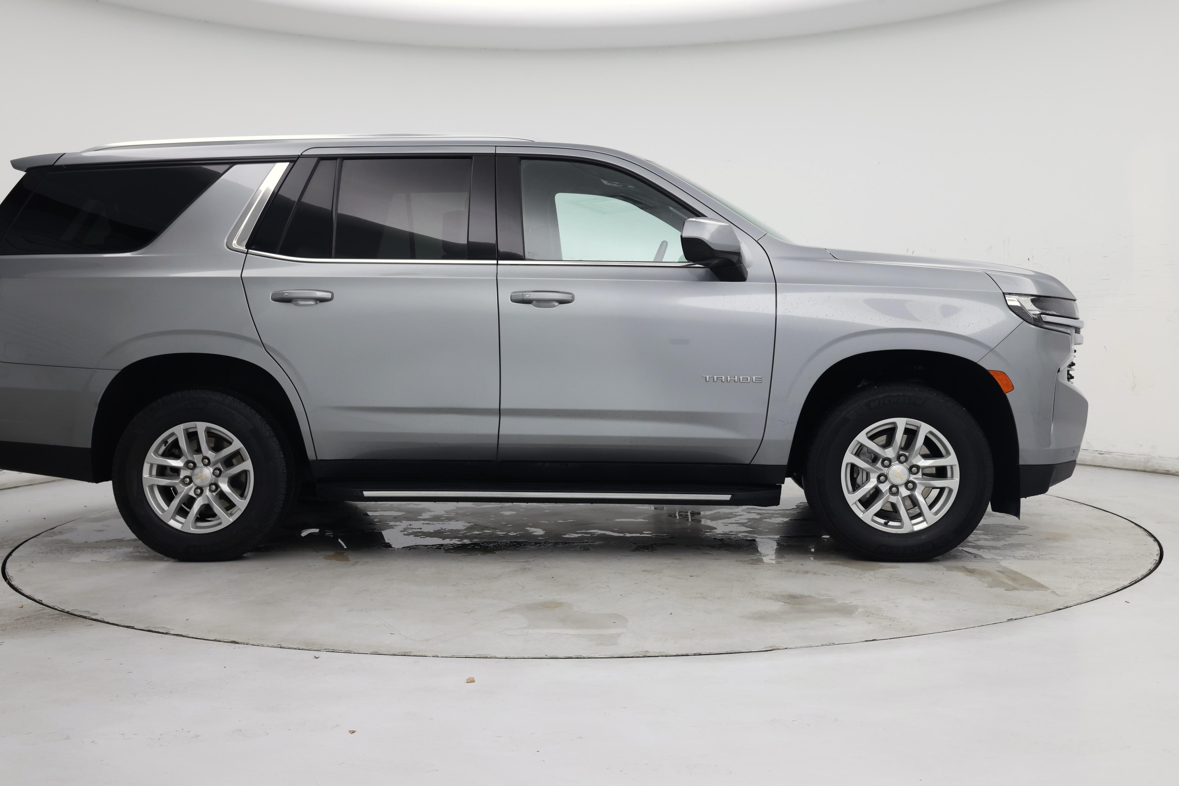 Thumbnail: 2024 Chevrolet Tahoe - 7