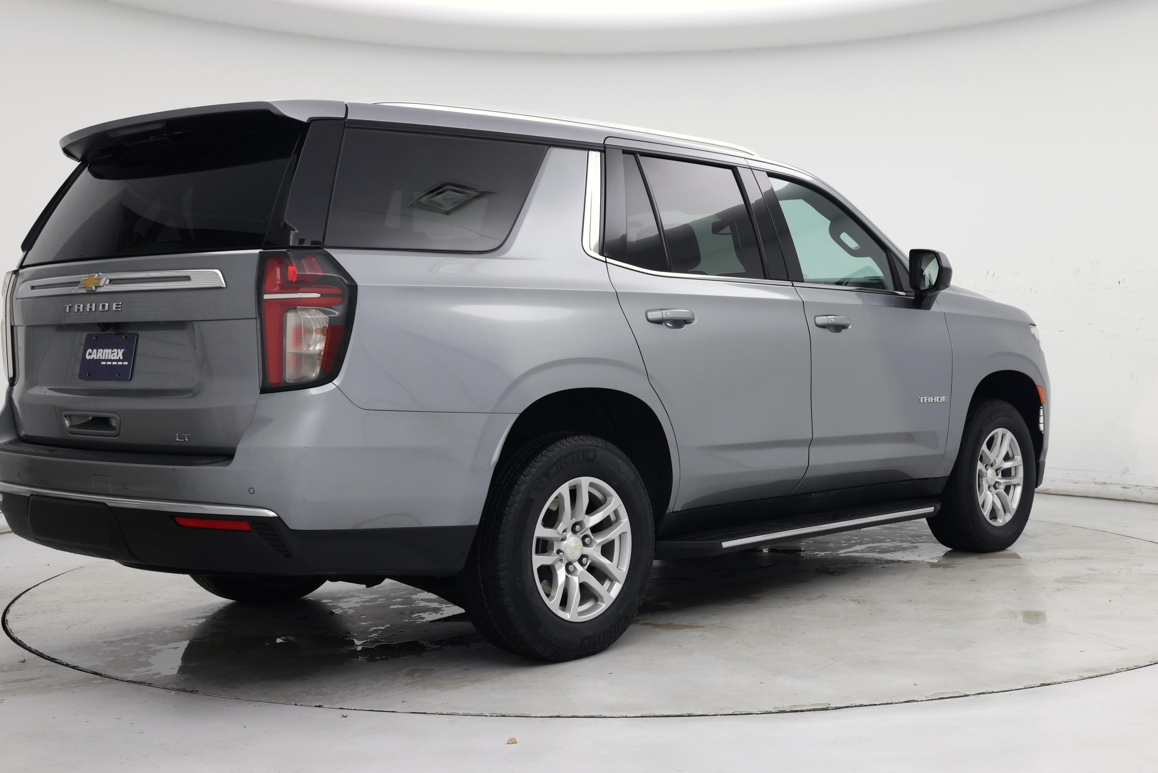 Thumbnail: 2024 Chevrolet Tahoe - 8