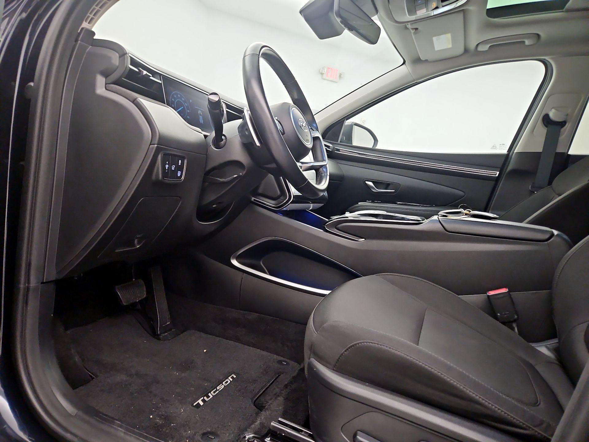 Thumbnail: 2022 Hyundai Tucson - 11