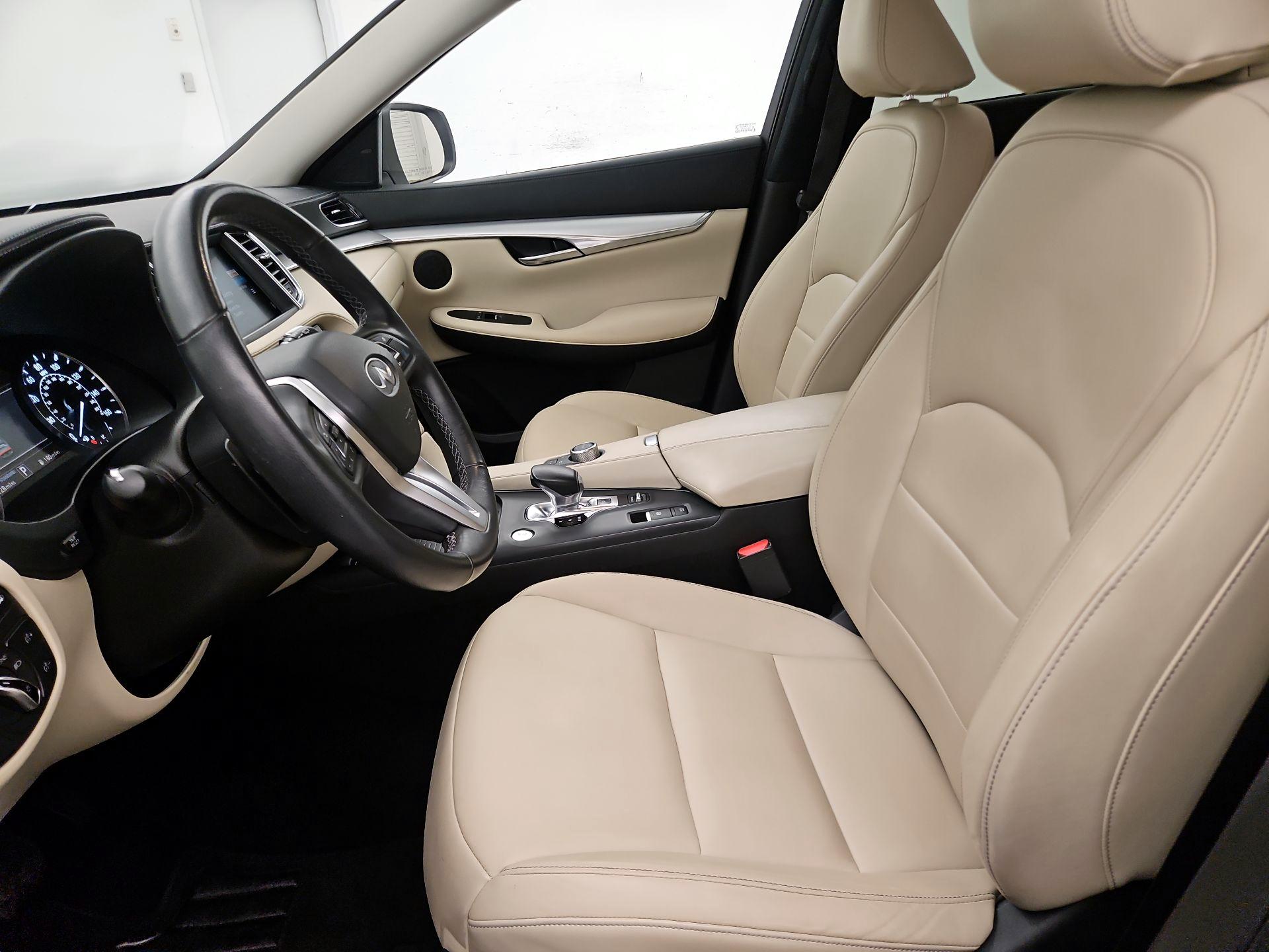 Thumbnail: 2021 INFINITI QX50 - 11