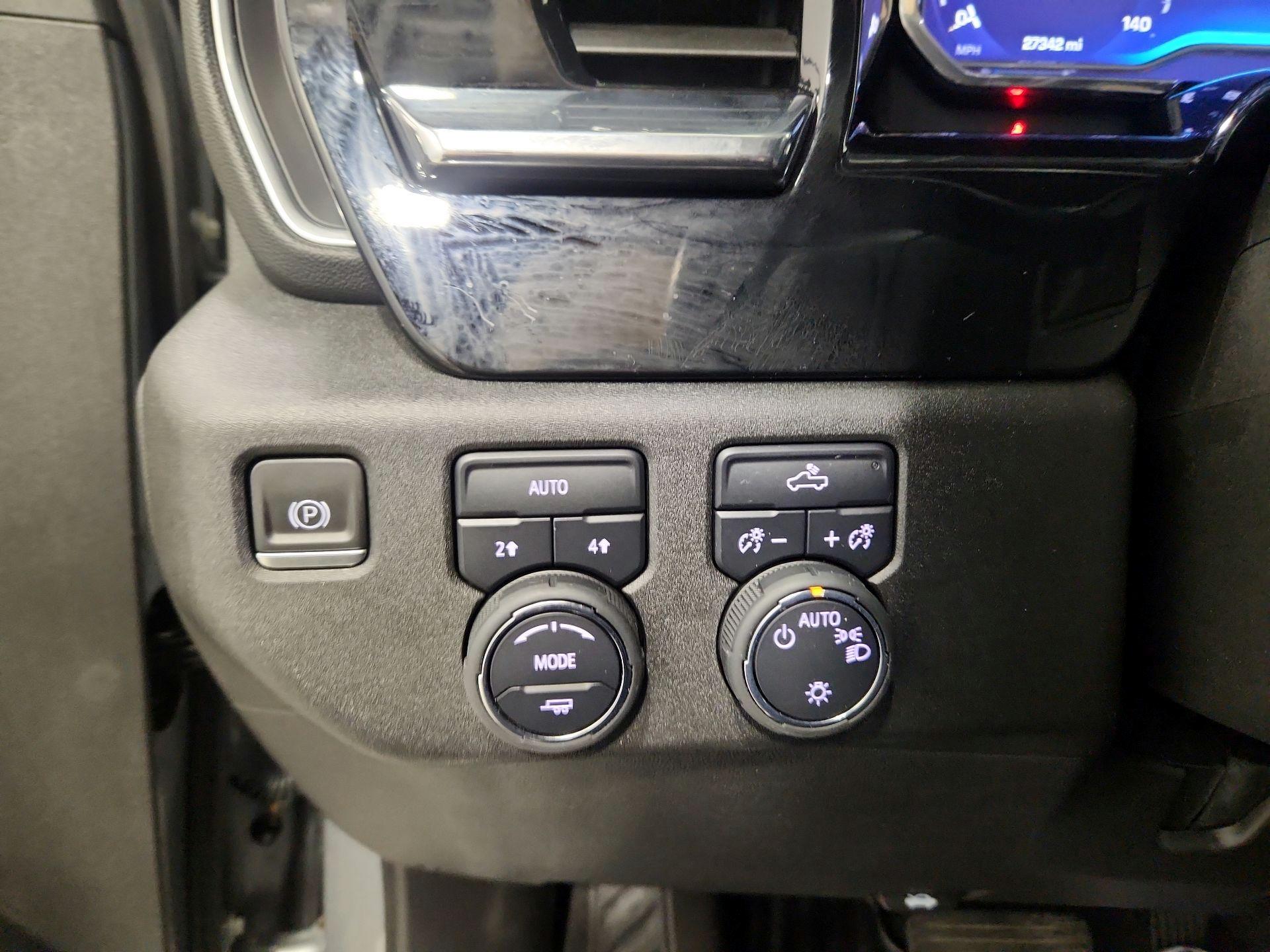 Thumbnail: 2023 Chevrolet Silverado 1500 - 13