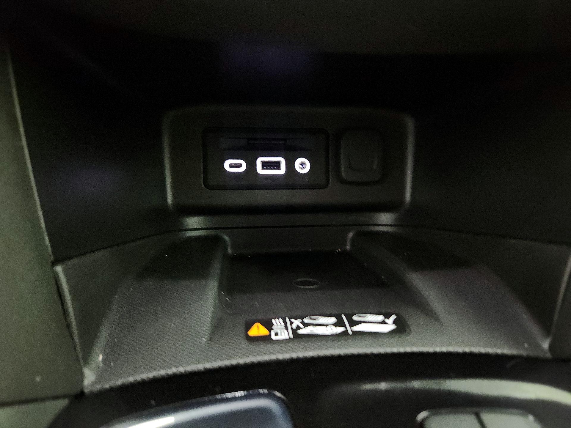 Thumbnail: 2023 Chevrolet Equinox - 19