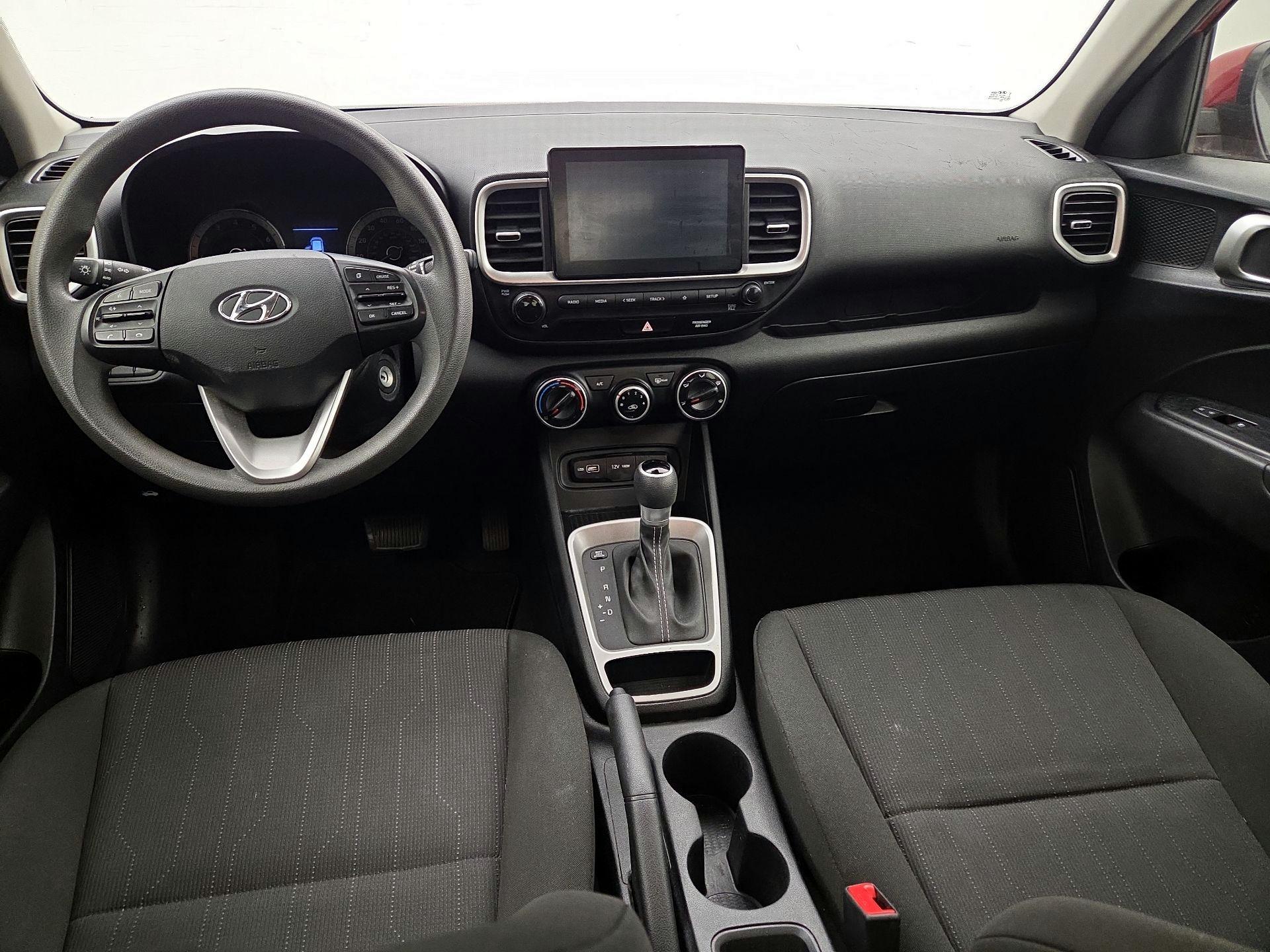 Thumbnail: 2022 Hyundai Venue - 9