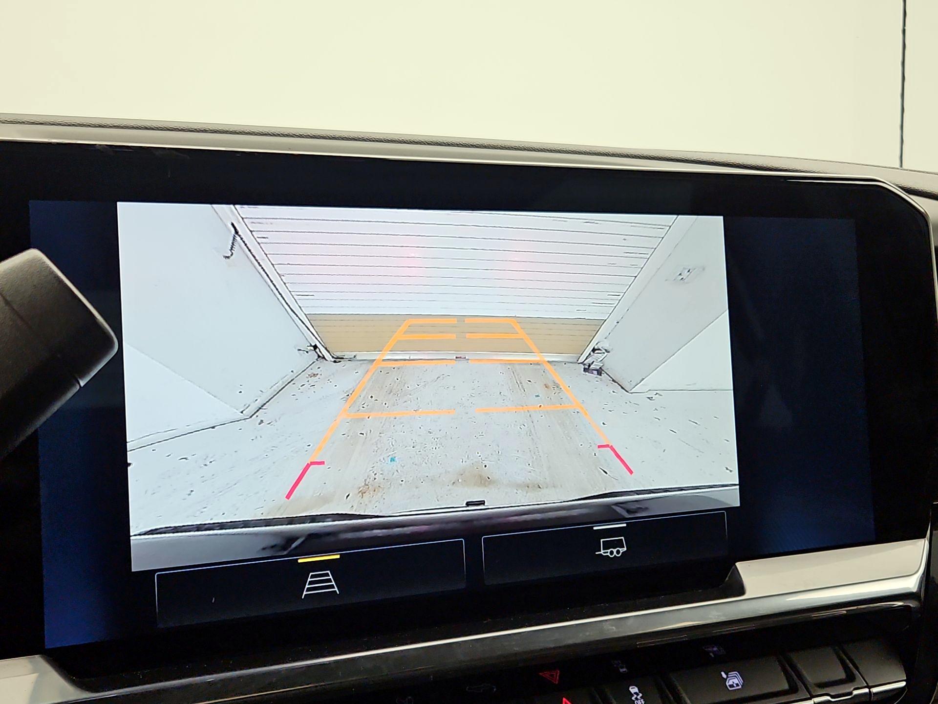 Thumbnail: 2023 Chevrolet Silverado 1500 - 14