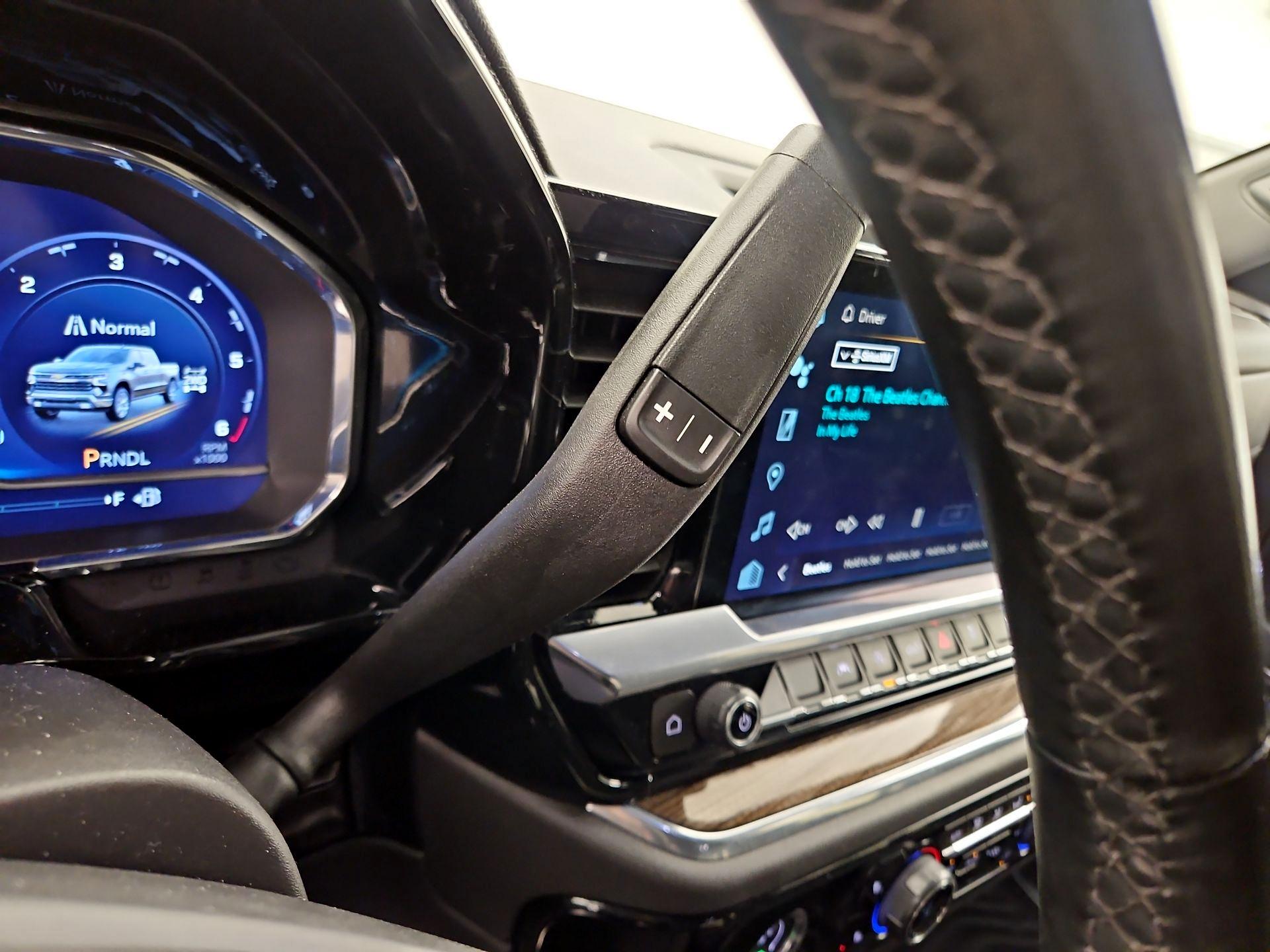 Thumbnail: 2023 Chevrolet Silverado 1500 - 17