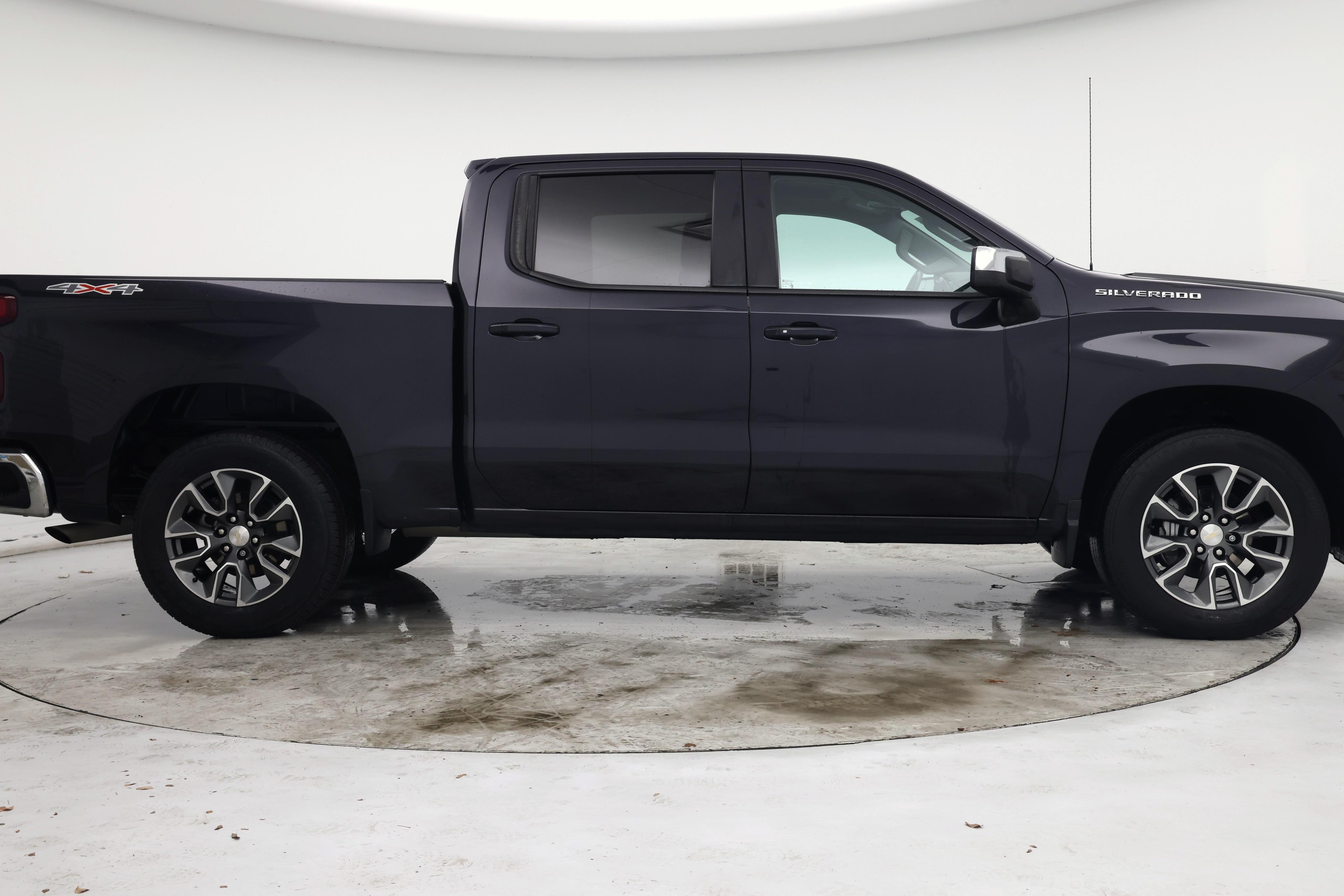 Thumbnail: 2023 Chevrolet Silverado 1500 - 7